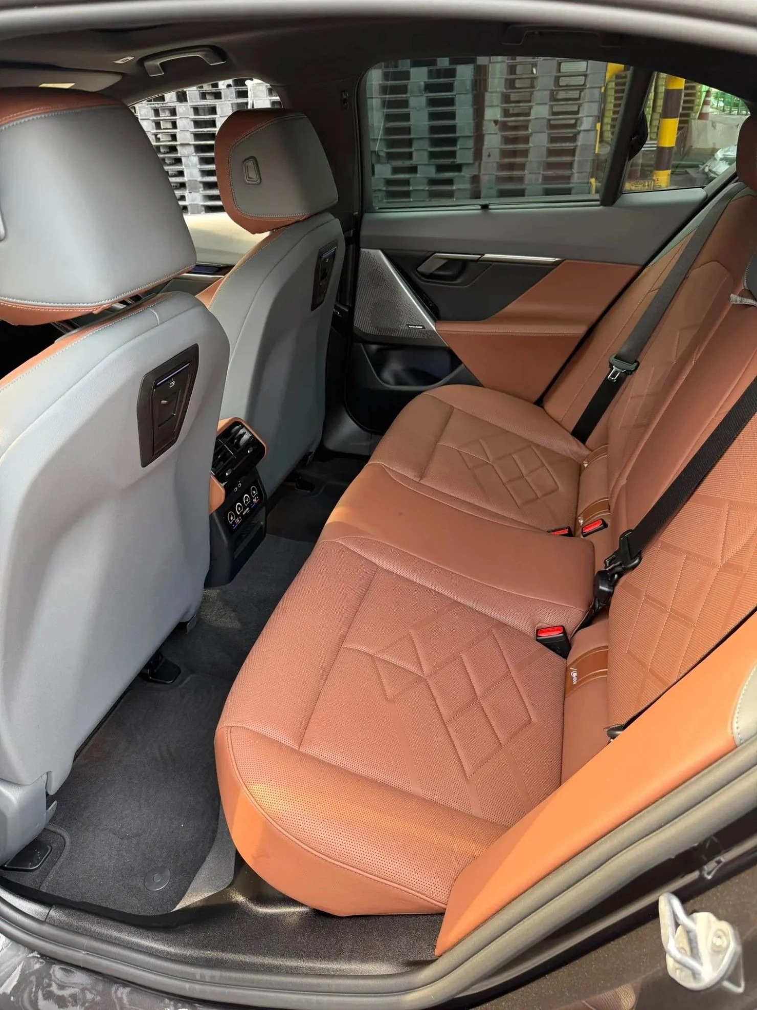 BMW 5 серии, 2025