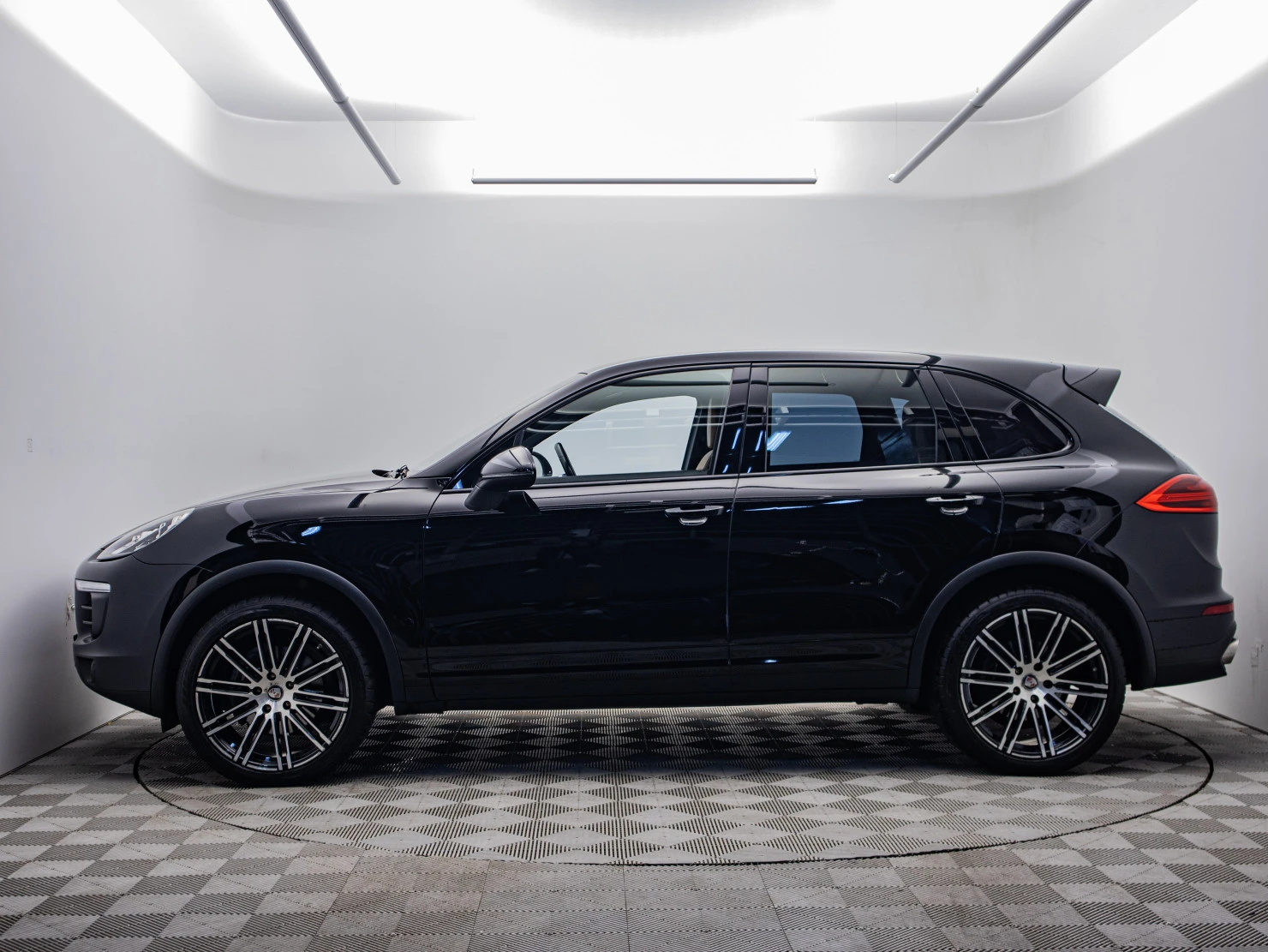 Porsche Cayenne, 2015