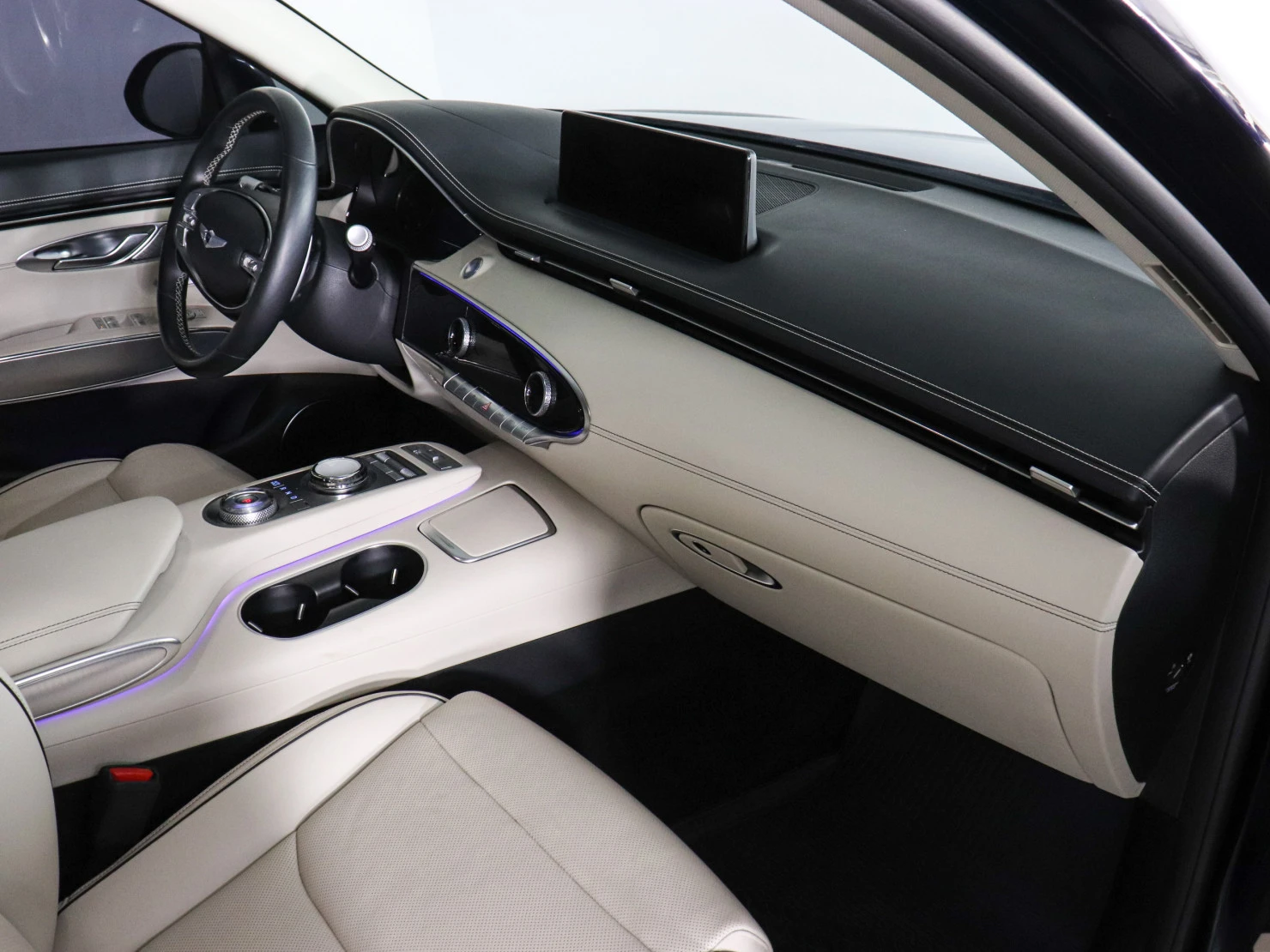Genesis GV70, 2021