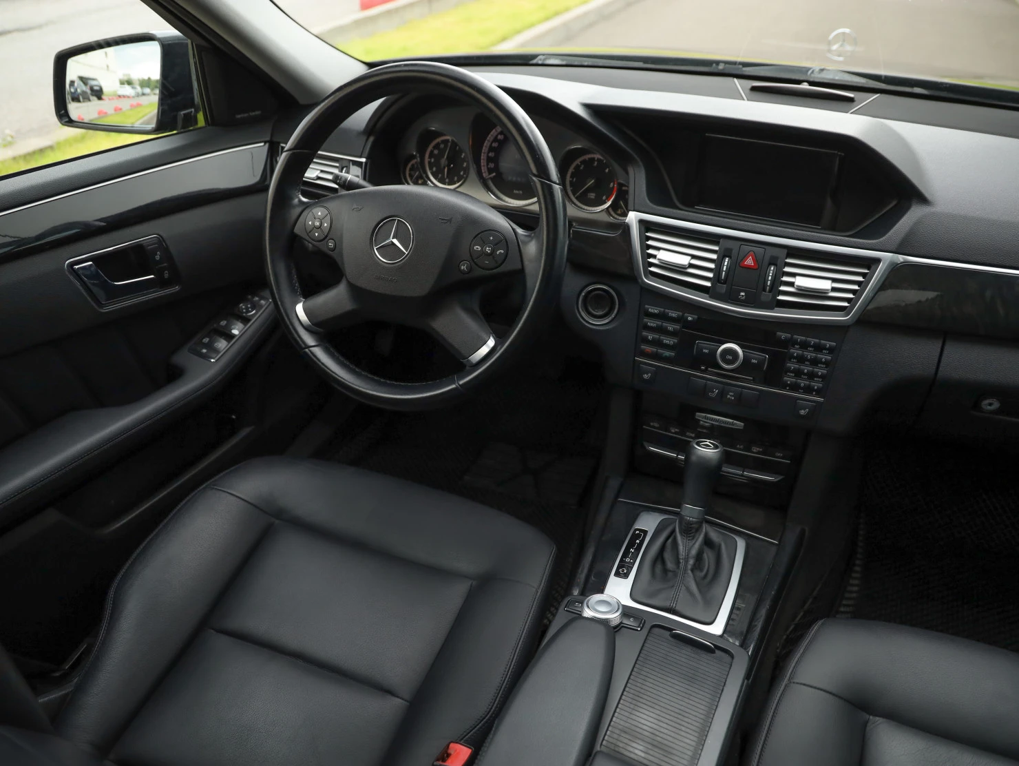 Mercedes-Benz E-Класс, 2010