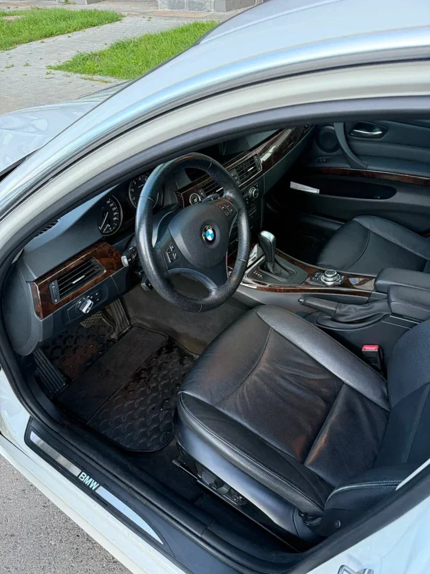BMW 3 серии, 2010