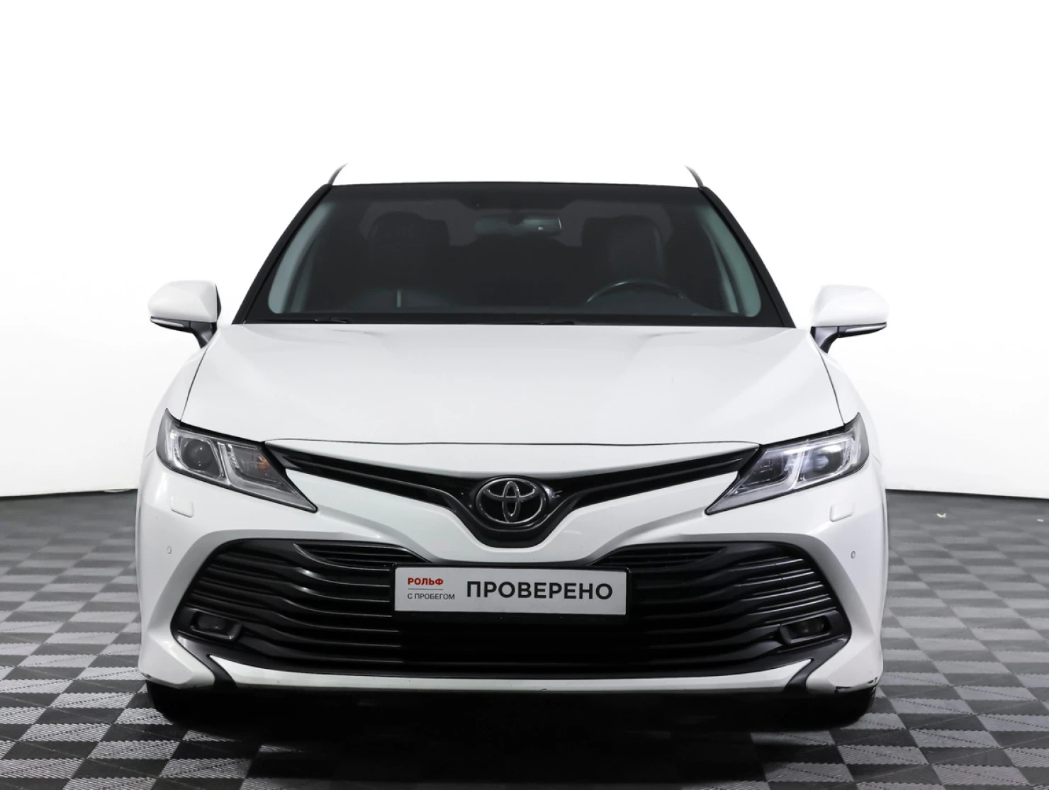 Toyota Camry, 2019