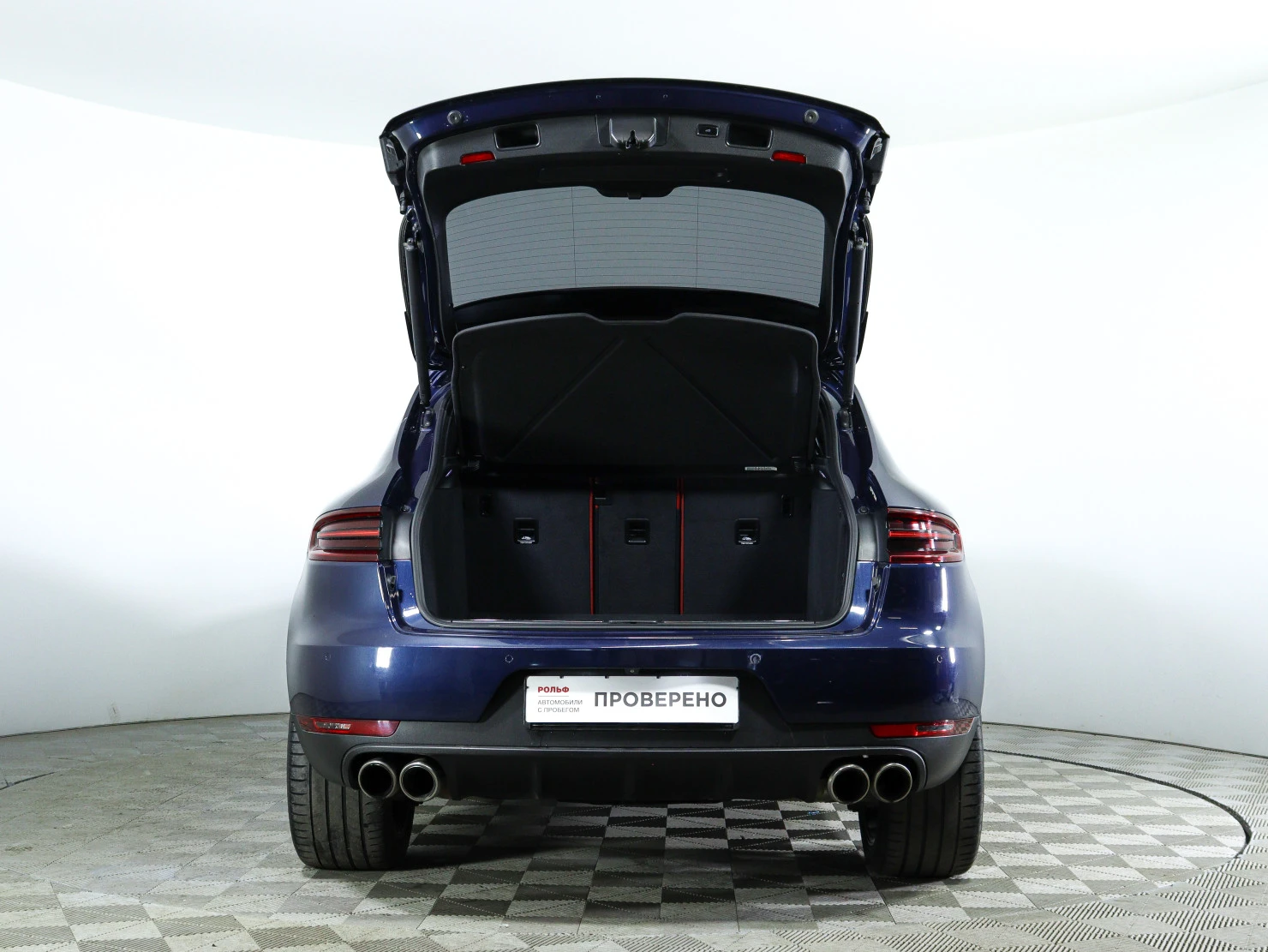Porsche Macan, 2015