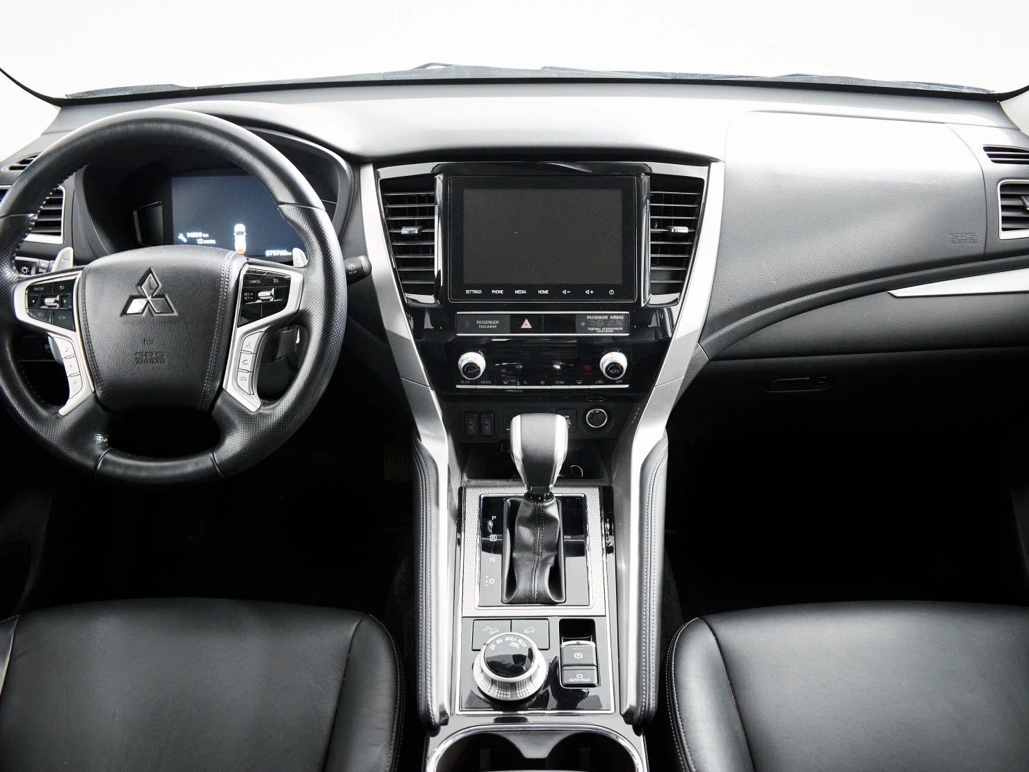 Mitsubishi PAJERO SPORT, 2022