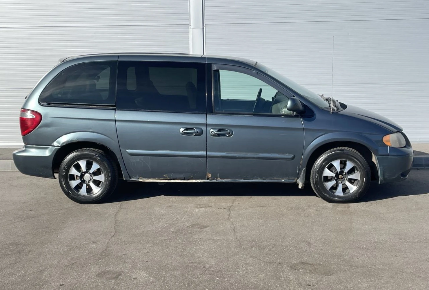 Dodge Caravan, 2004
