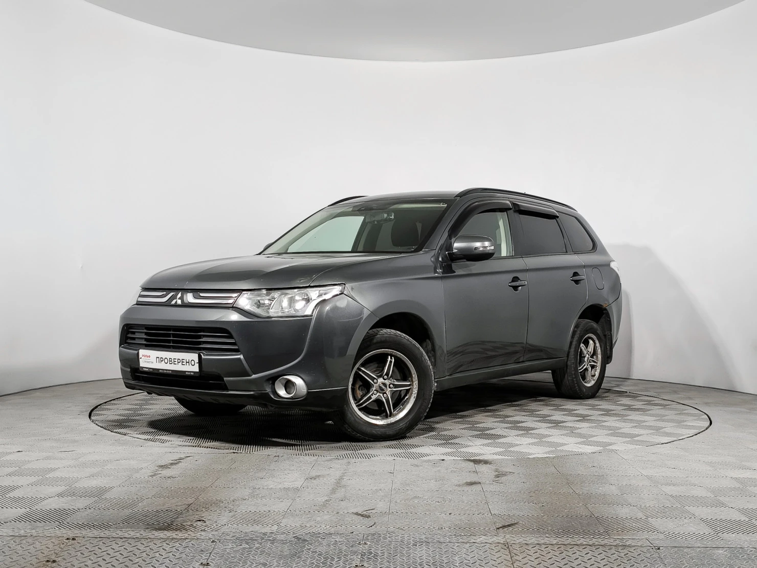 Mitsubishi OUTLANDER, 2013