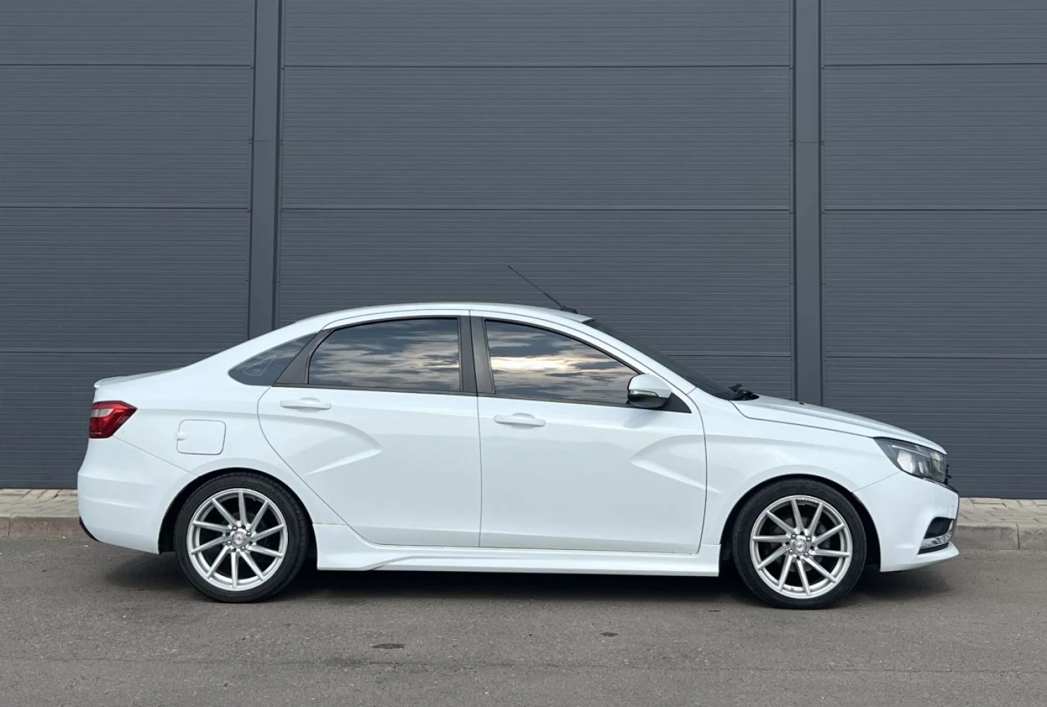 LADA (ВАЗ) Vesta, 2017