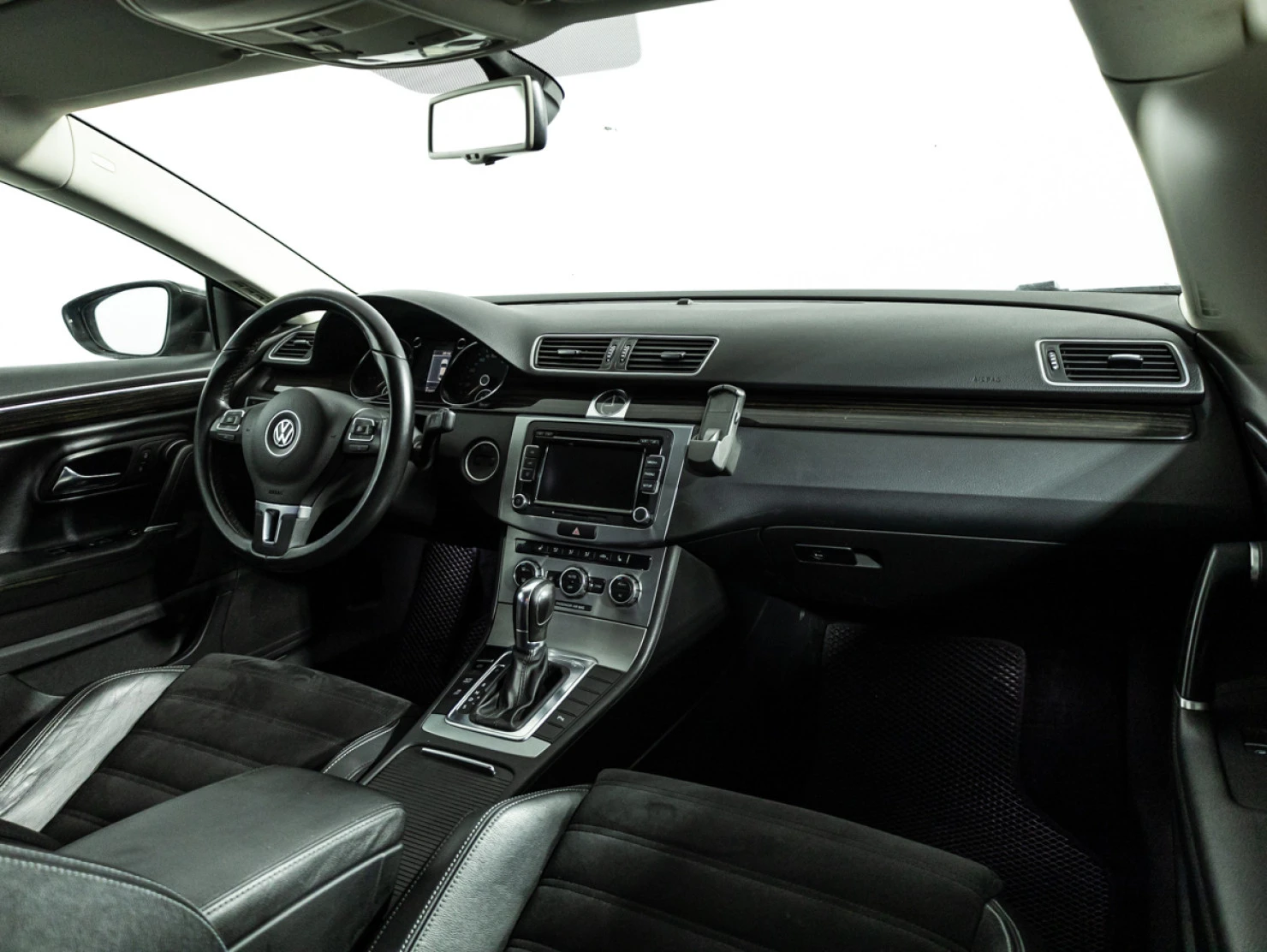 Volkswagen Passat CC, 2012