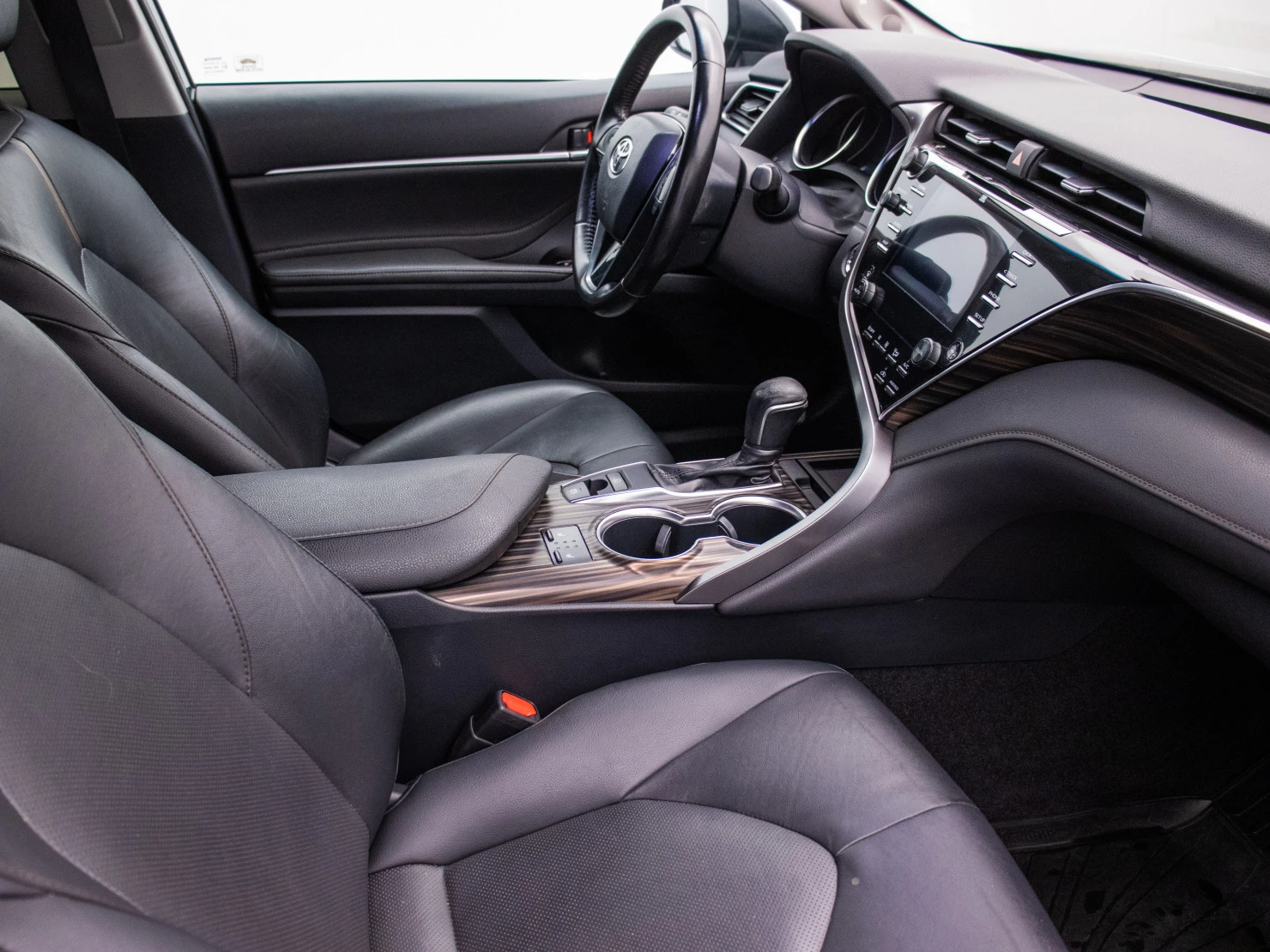 Toyota Camry, 2018