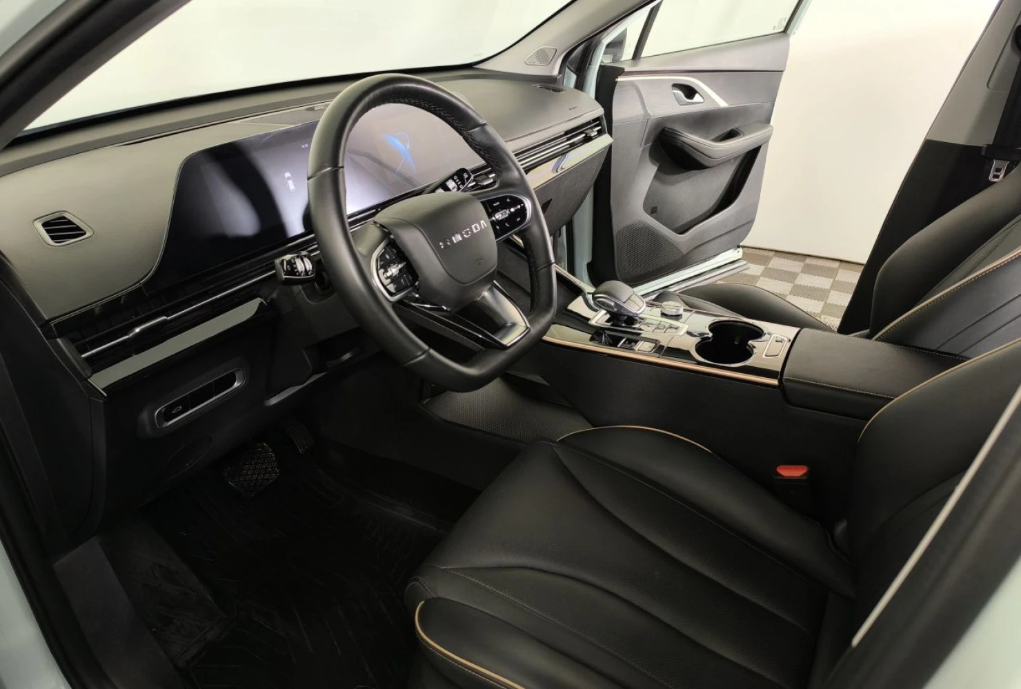 OMODA C5, 2023