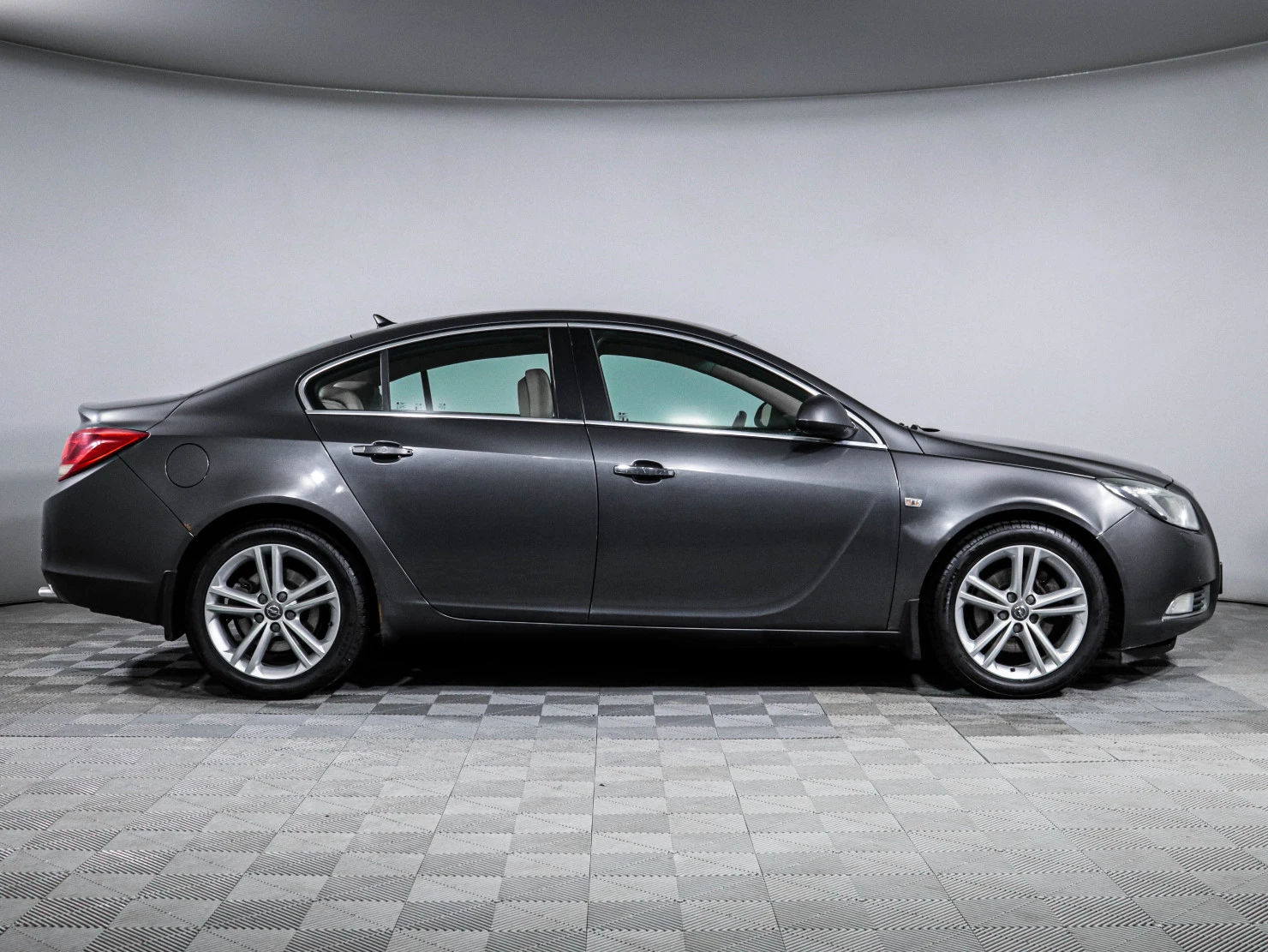 Opel Insignia, 2010