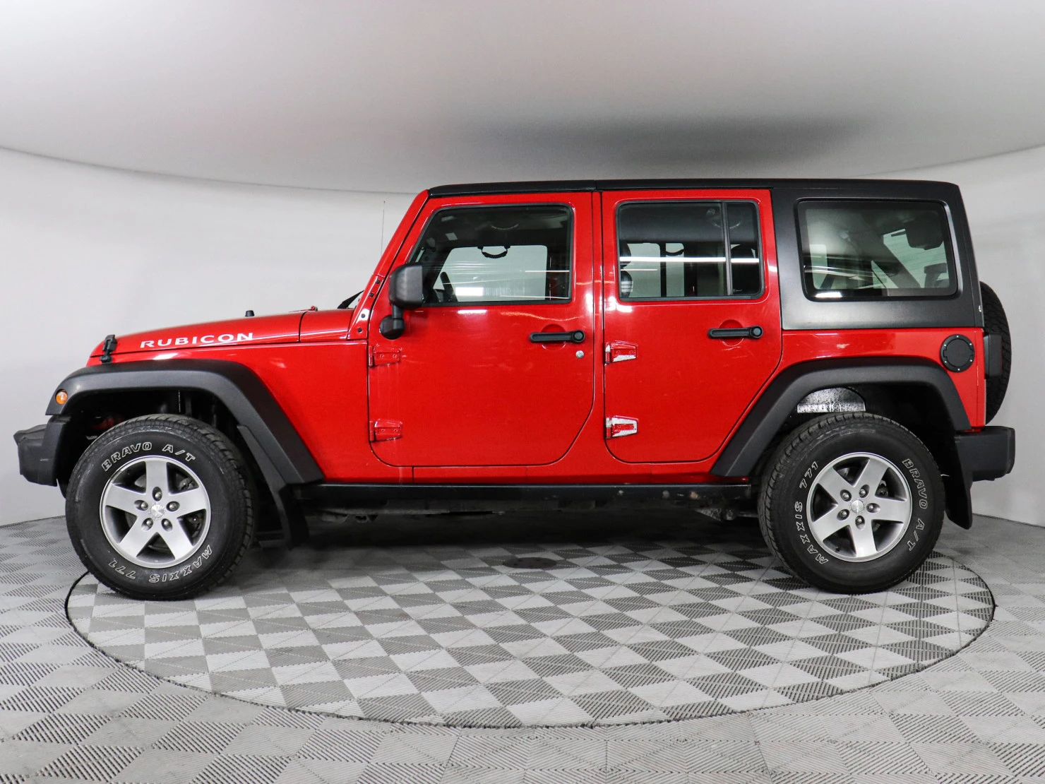 Jeep Wrangler, 2011