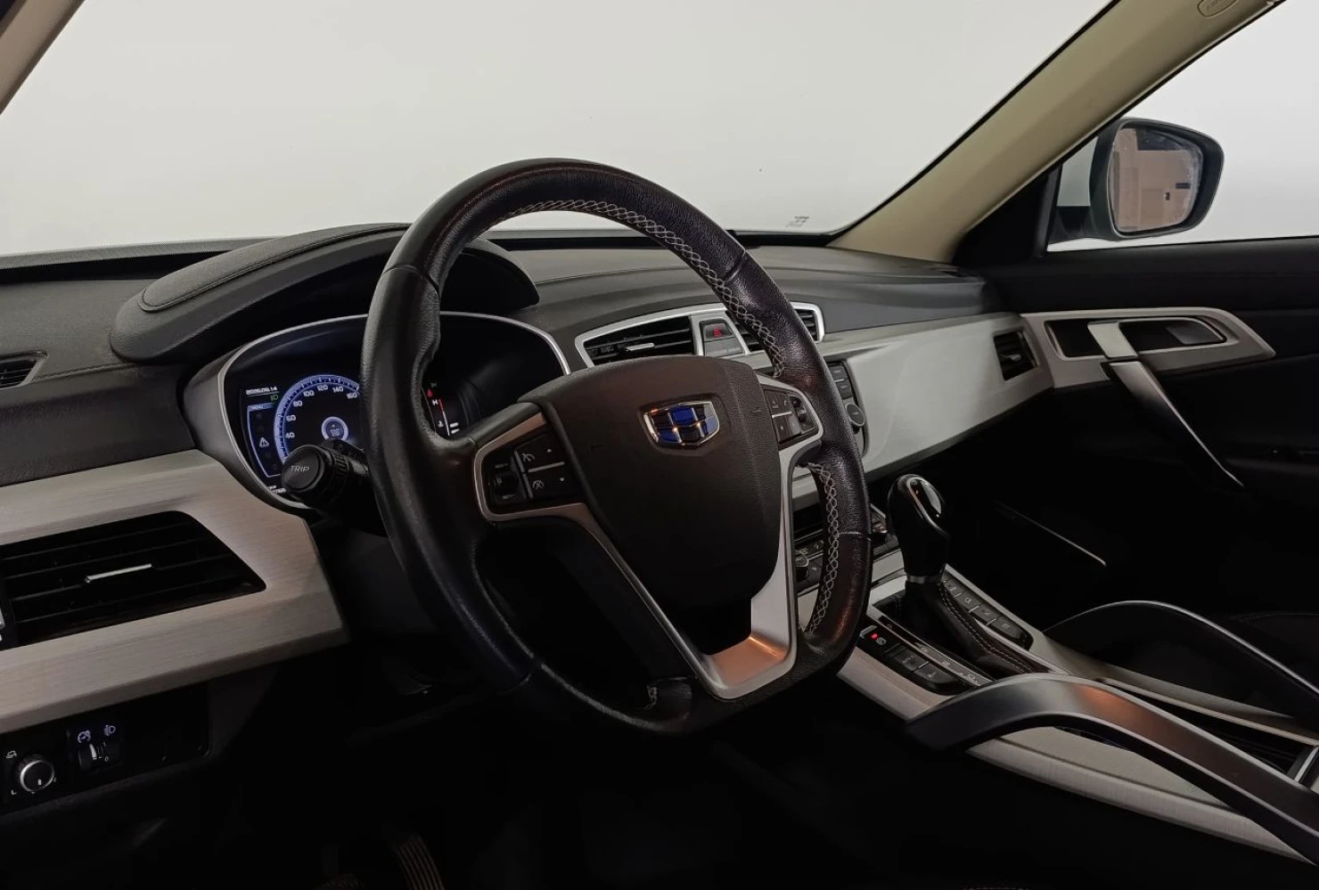 Geely Atlas, 2021
