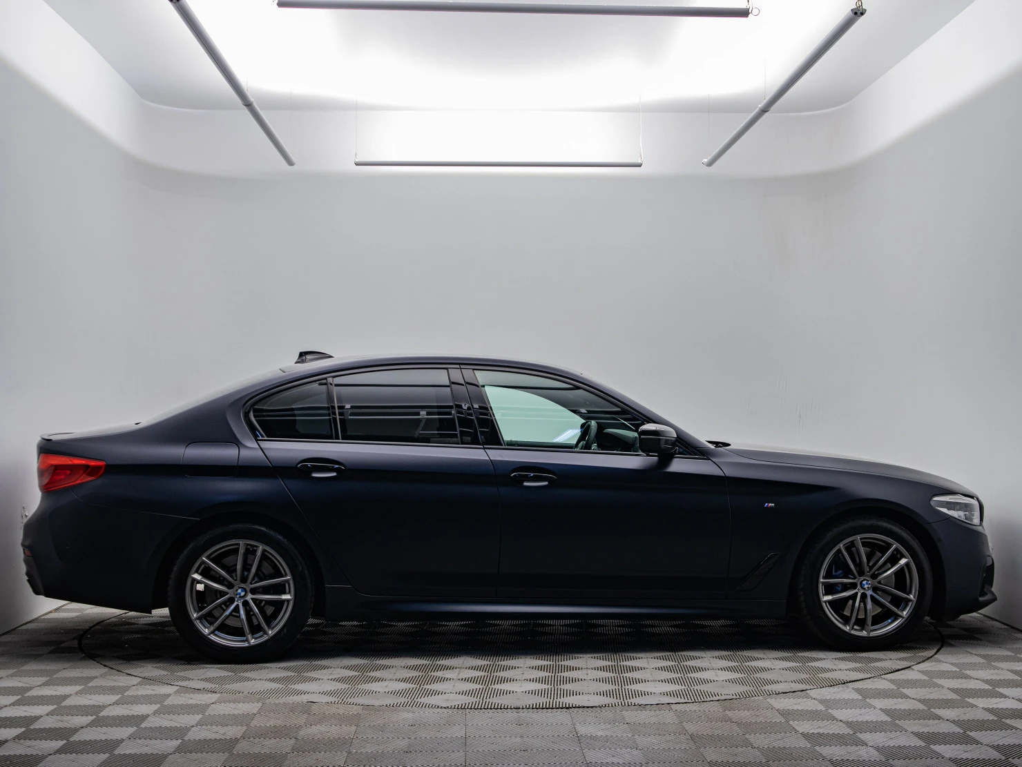 BMW 5 серии, 2019