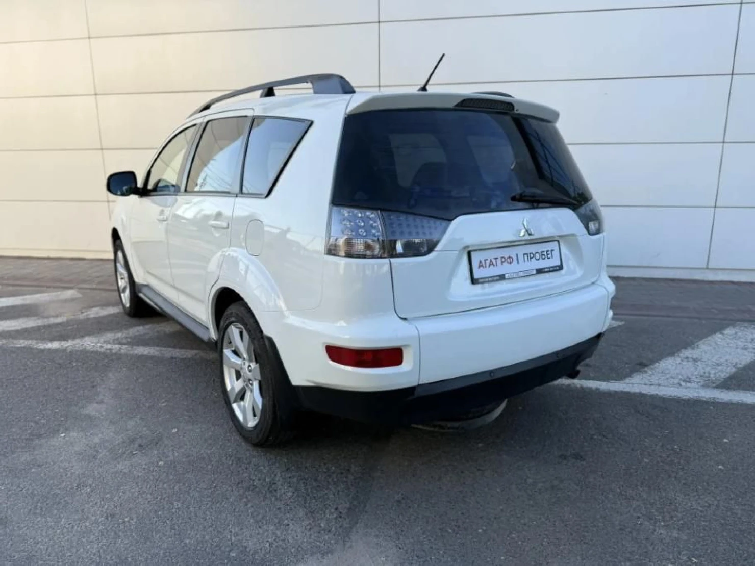 Mitsubishi OUTLANDER, 2011