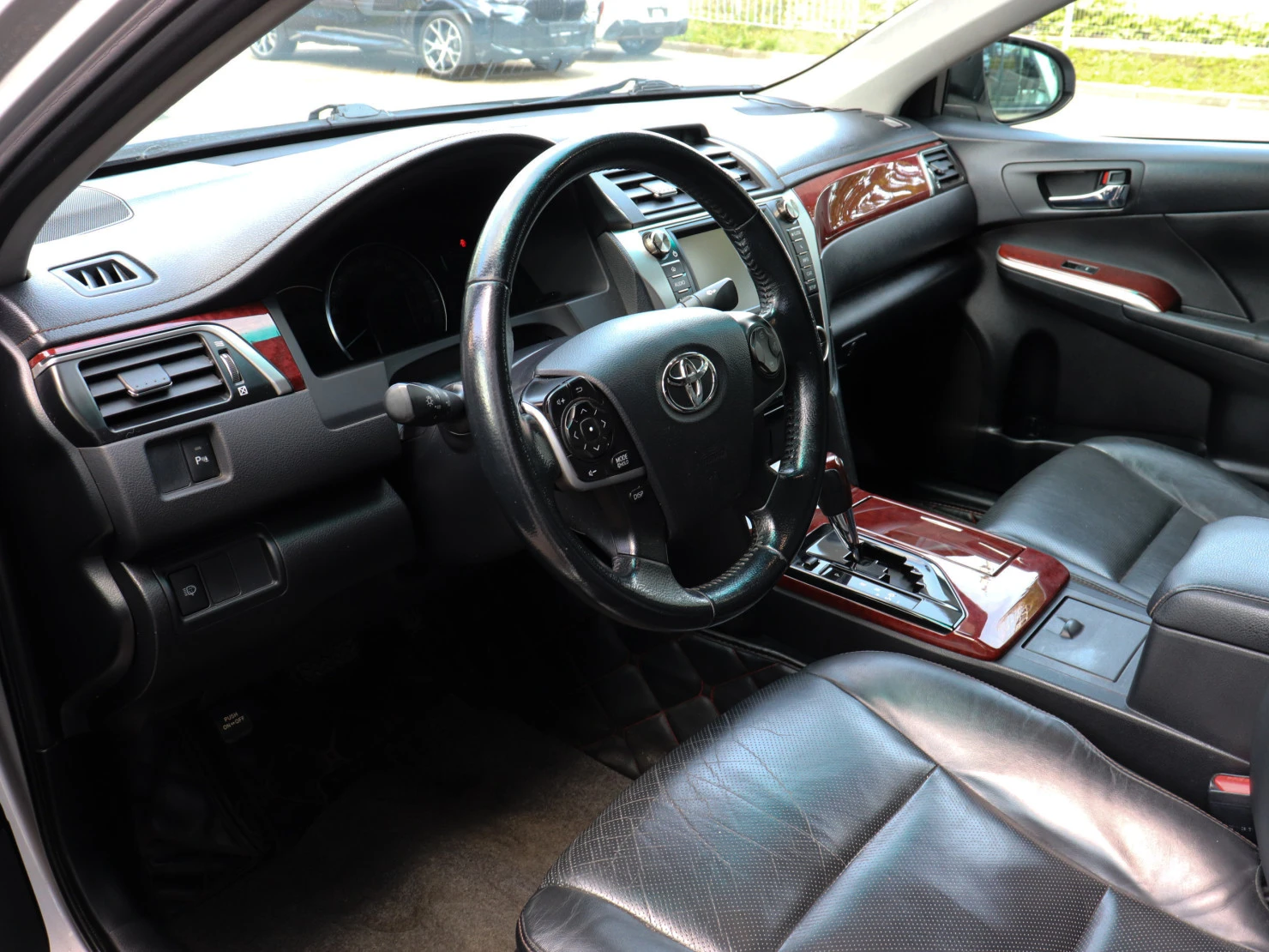 Toyota Camry, 2012