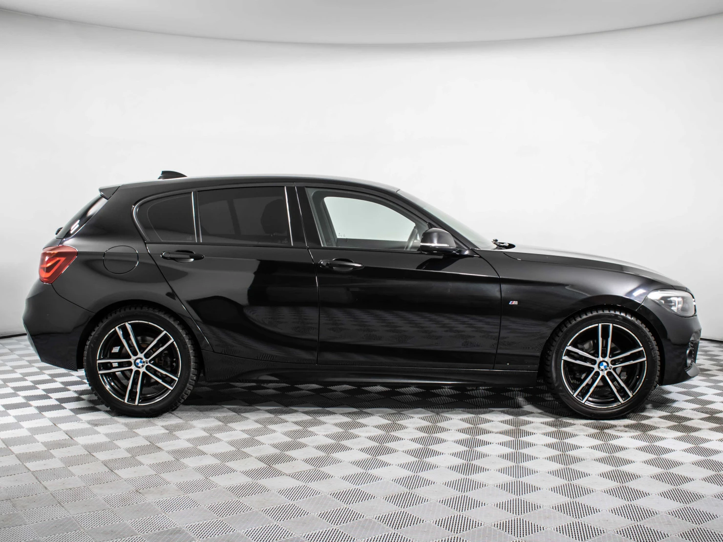 BMW 1 серии, 2018