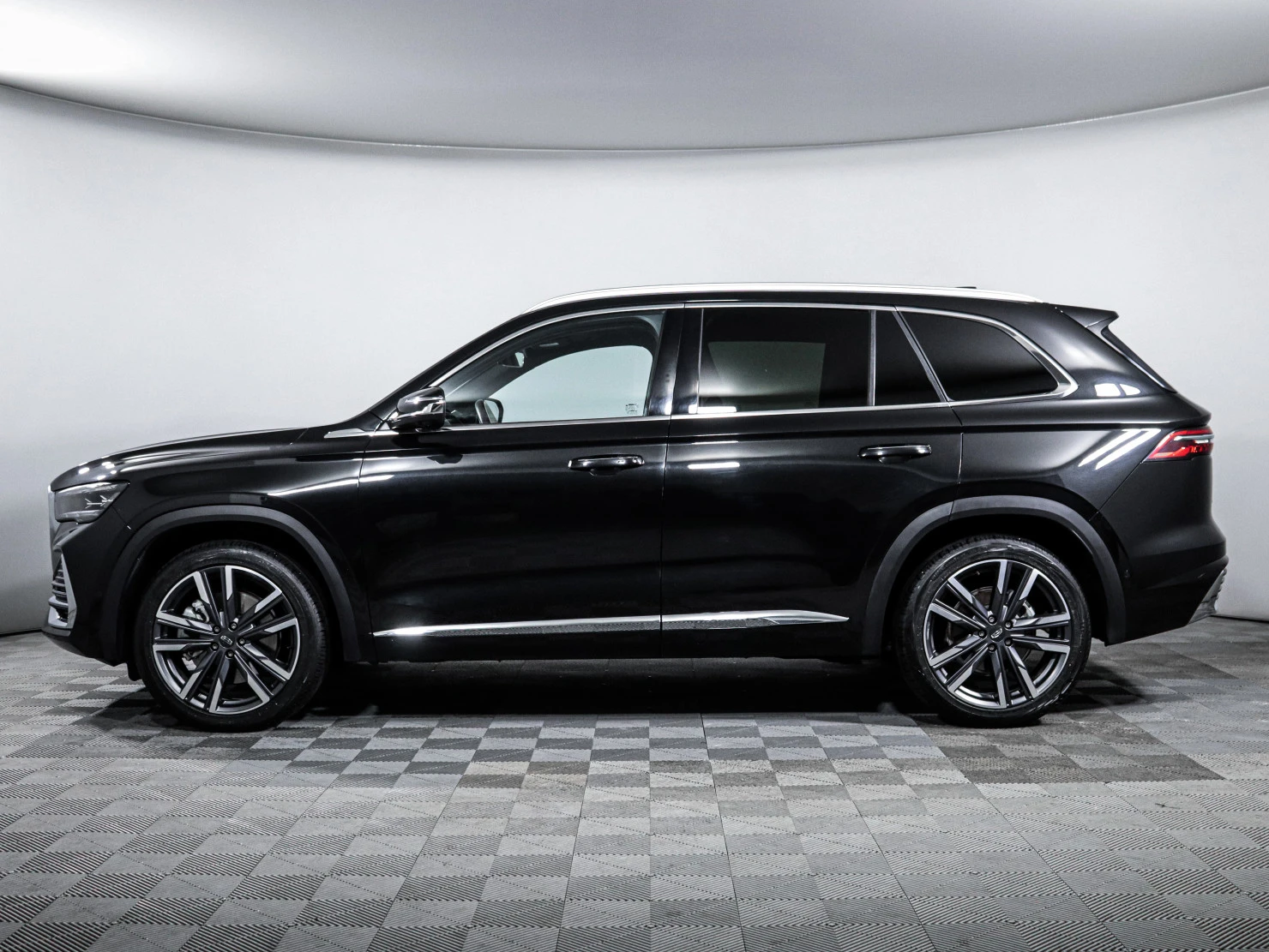 Geely Monjaro, 2023