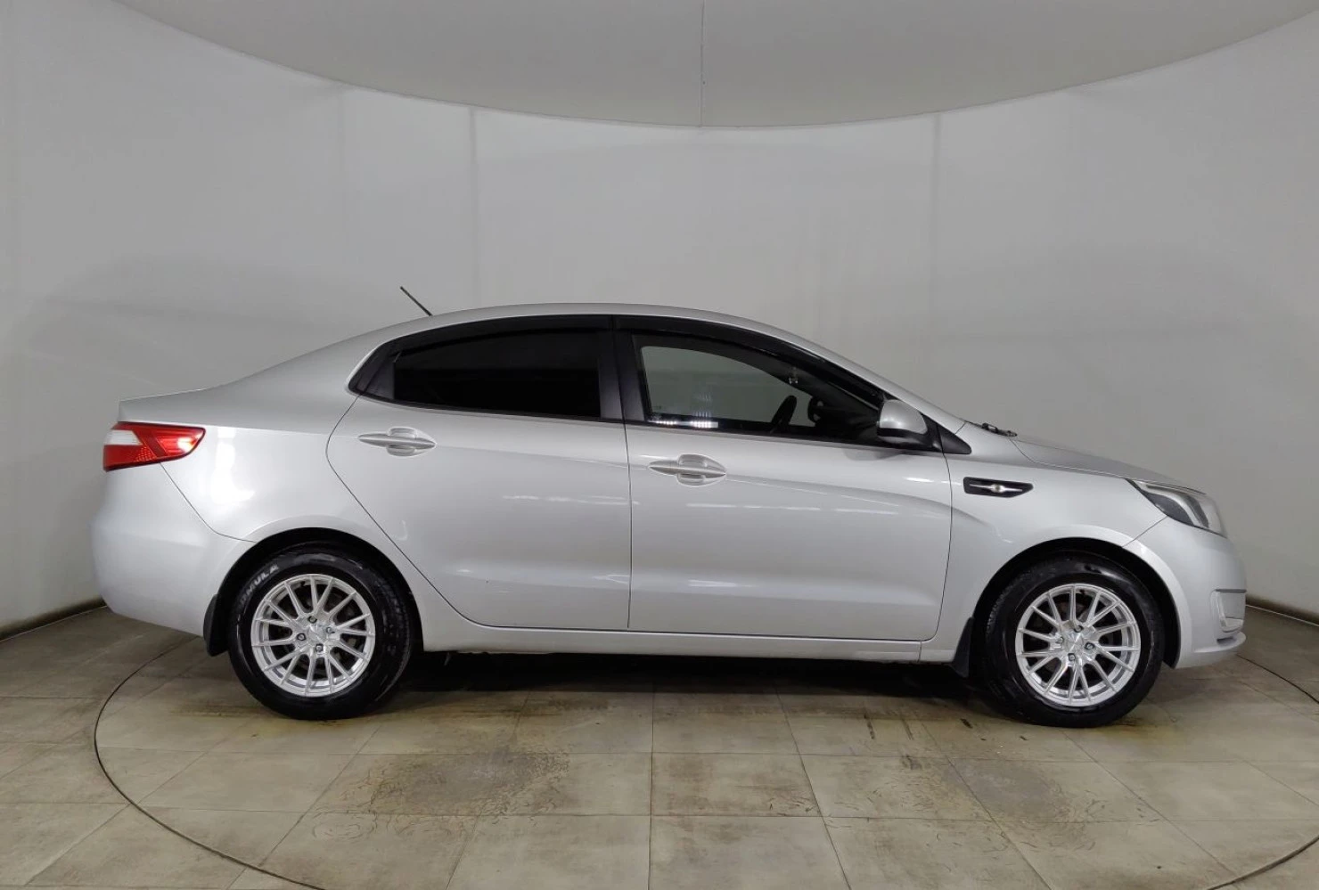 Kia Rio, 2013