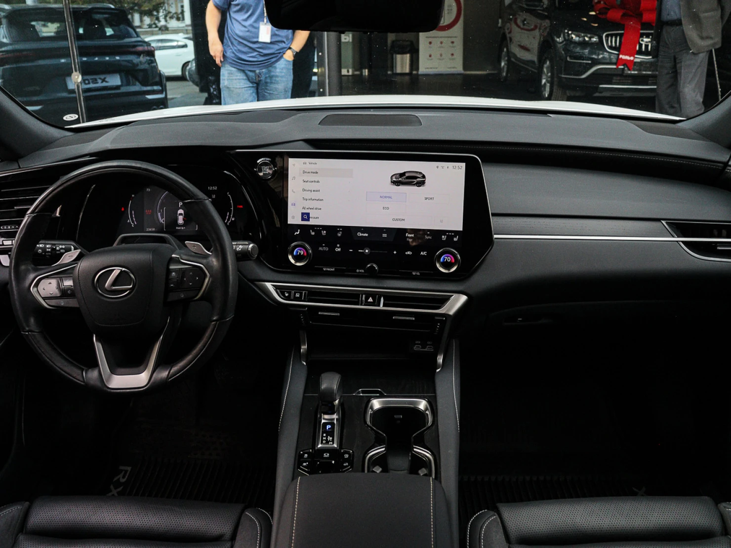 Lexus RX, 2023