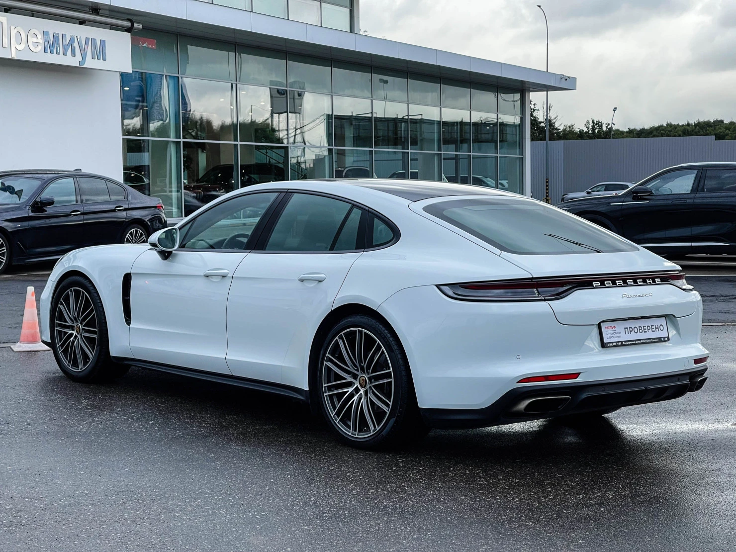 Porsche Panamera, 2021