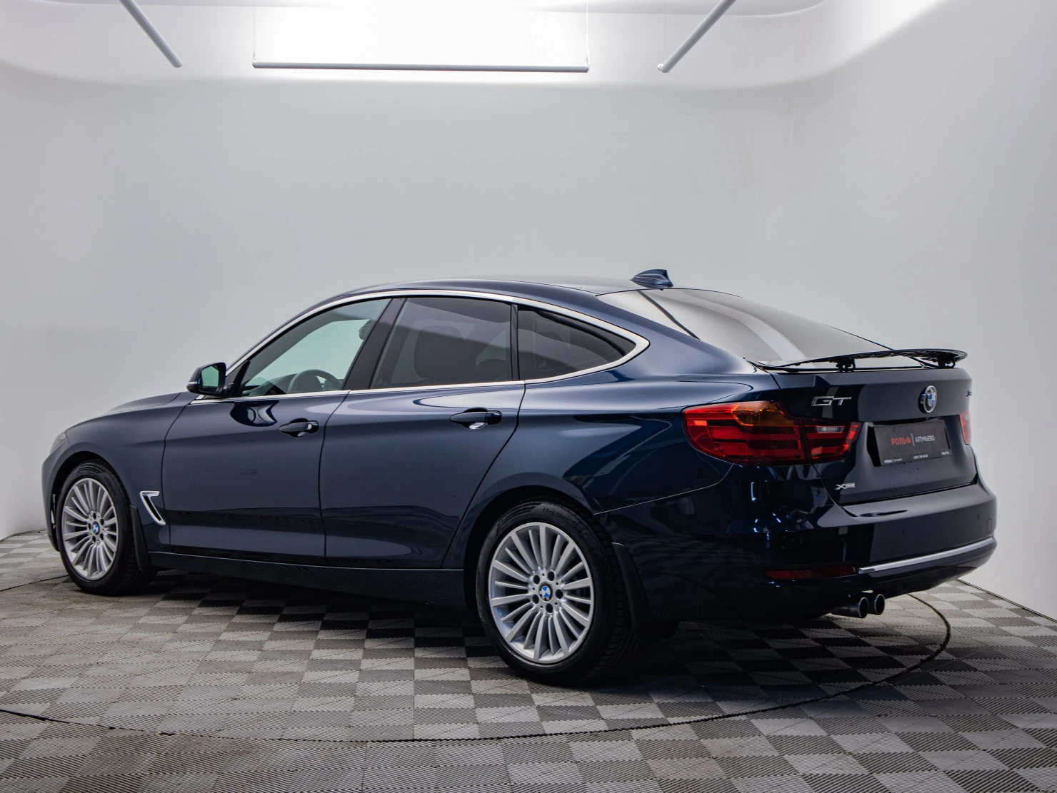 BMW 3 серии, 2015