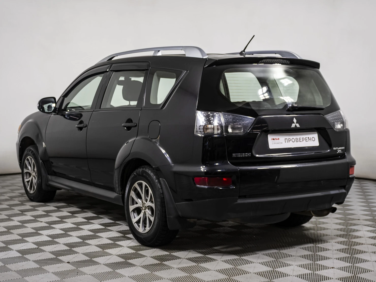 Mitsubishi OUTLANDER, 2010