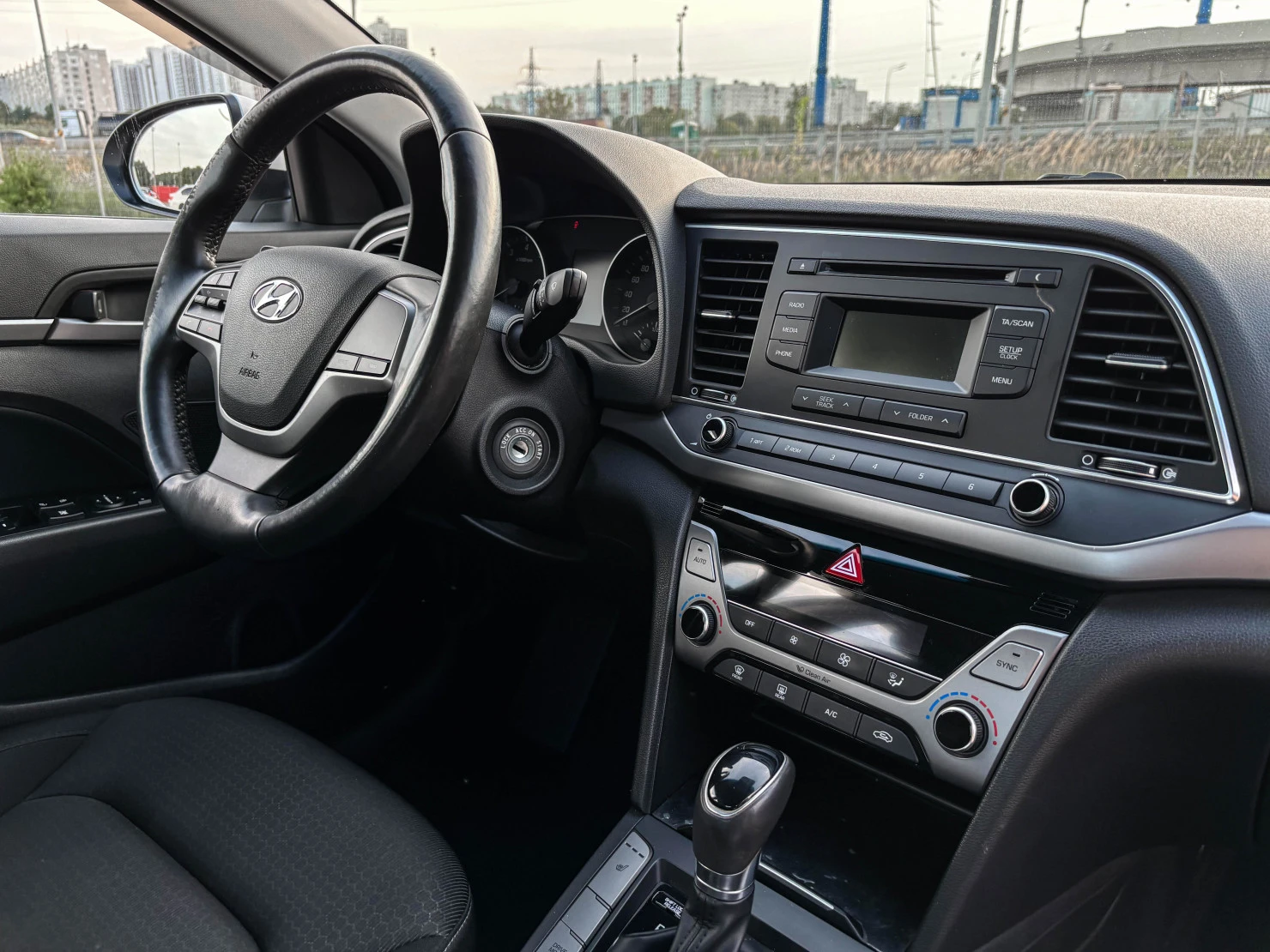 Hyundai Elantra, 2017