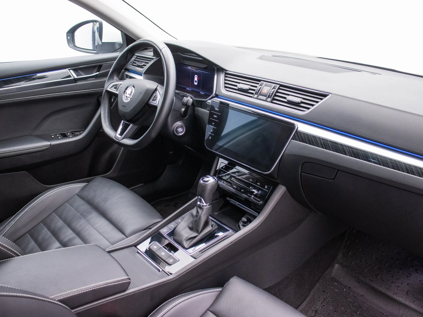 ŠKODA SUPERB, 2024