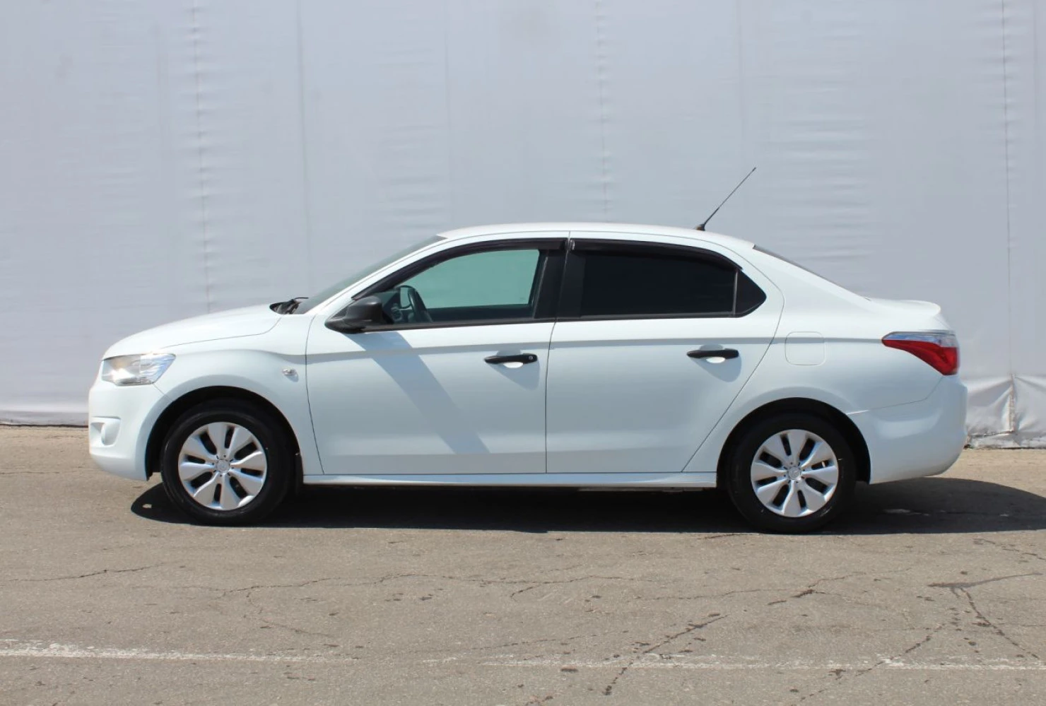 Citroen C-Elysee, 2013