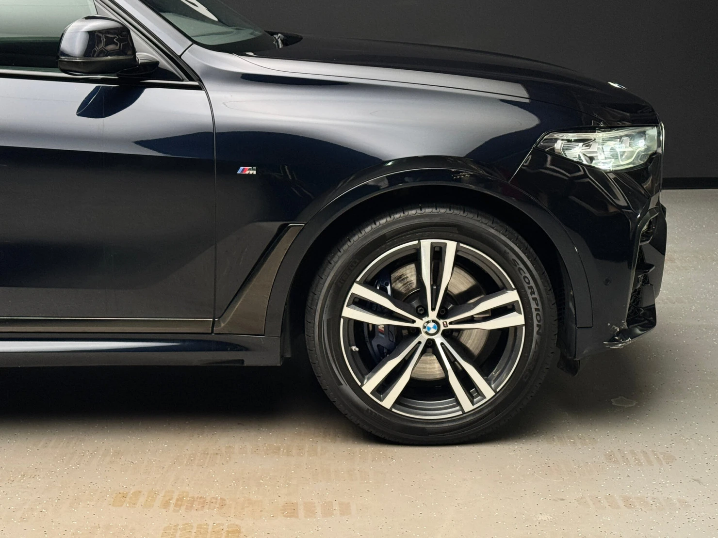 BMW X7, 2021