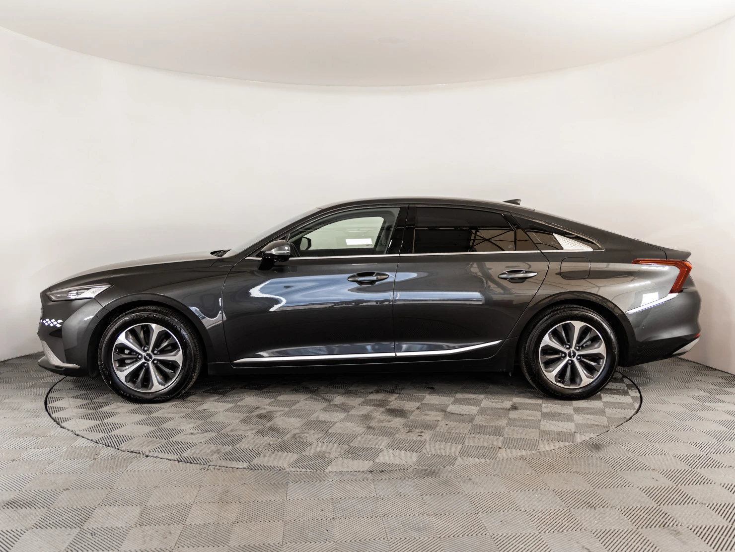 Kia K8, 2021
