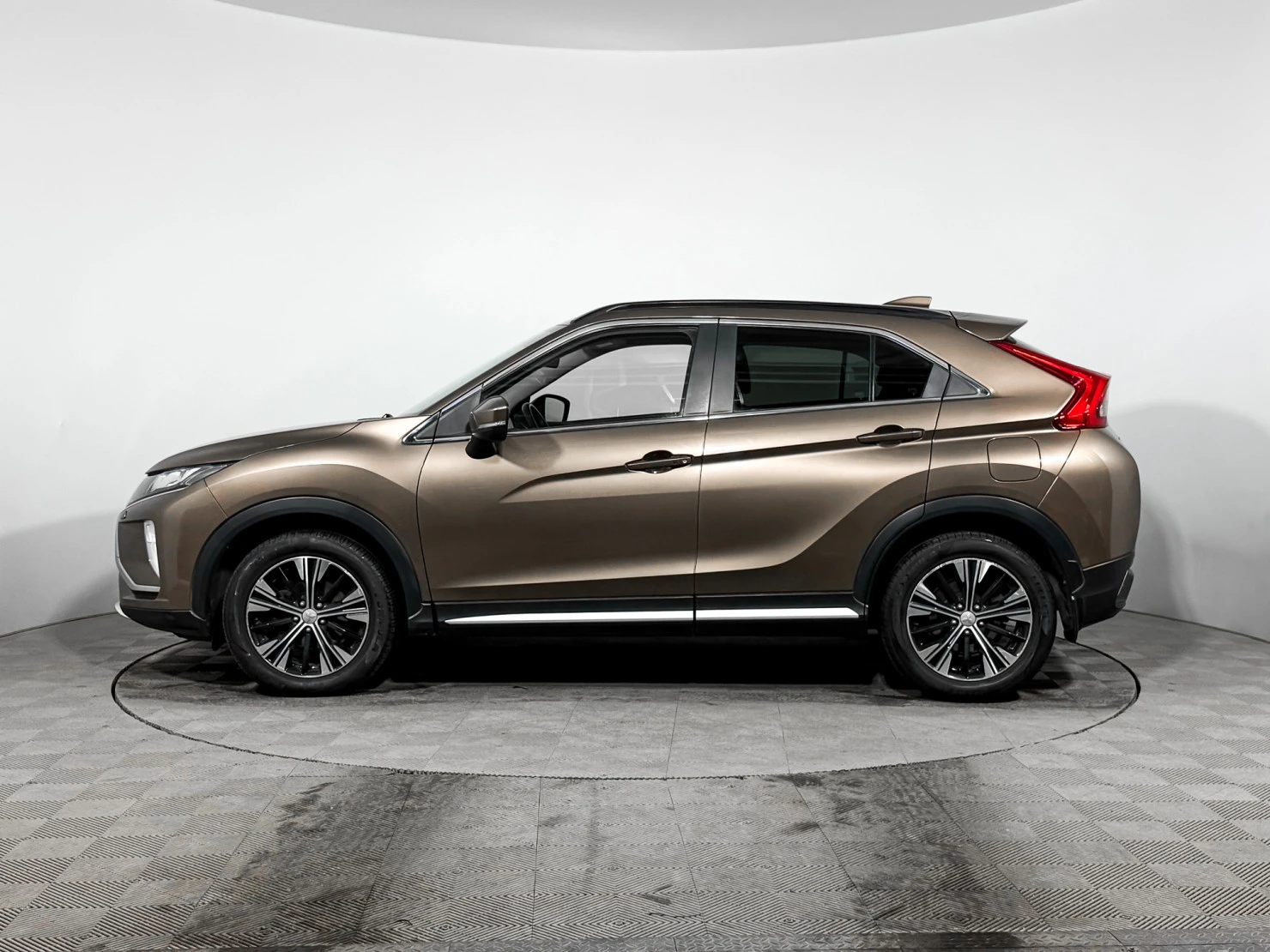 Mitsubishi ECLIPSE CROSS, 2018