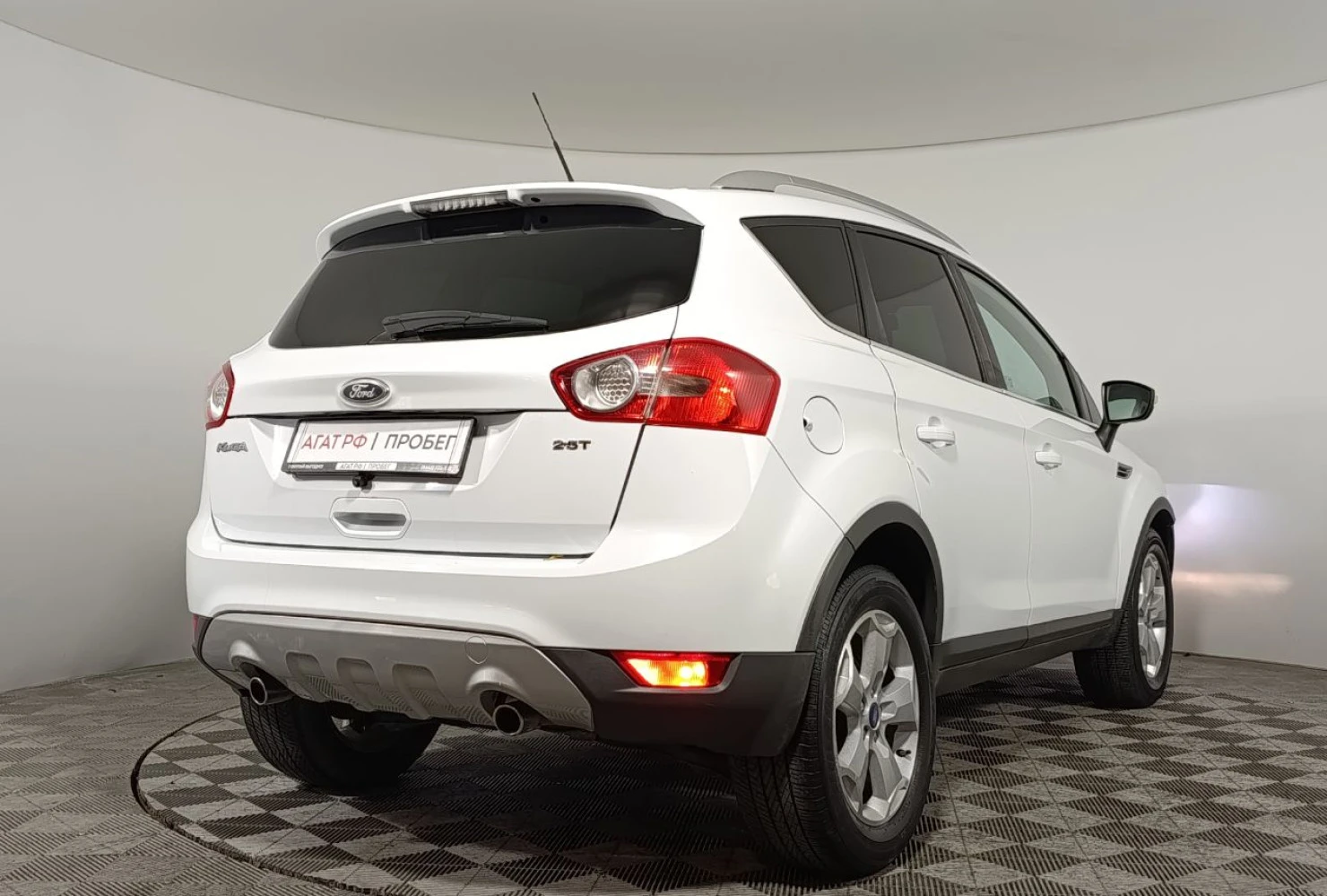 Ford KUGA, 2011