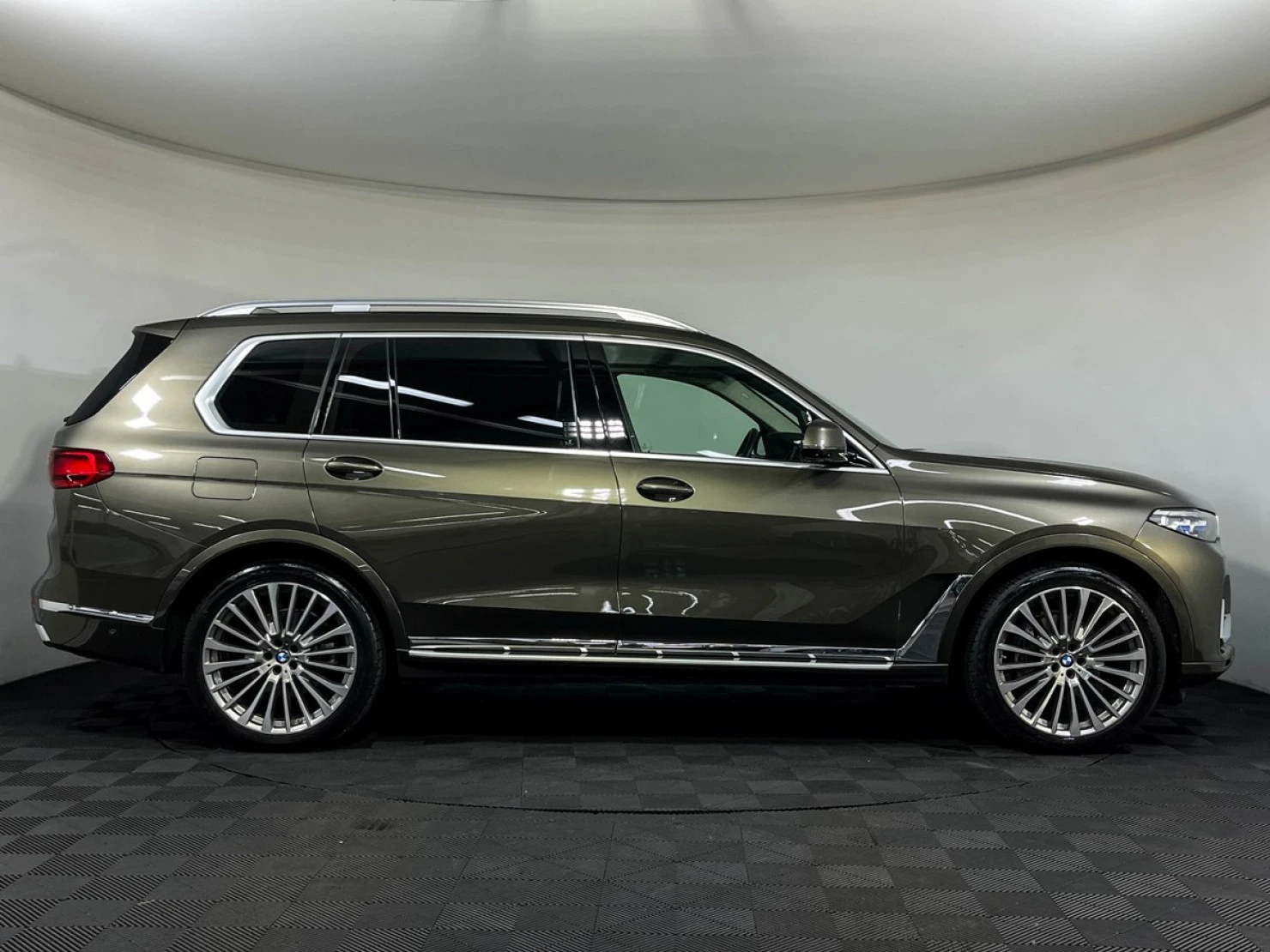 BMW X7, 2021