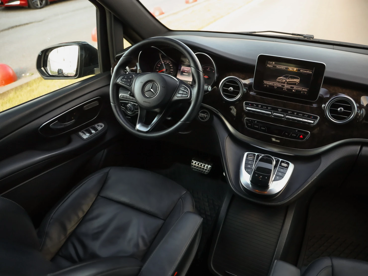 Mercedes-Benz V-Класс, 2019