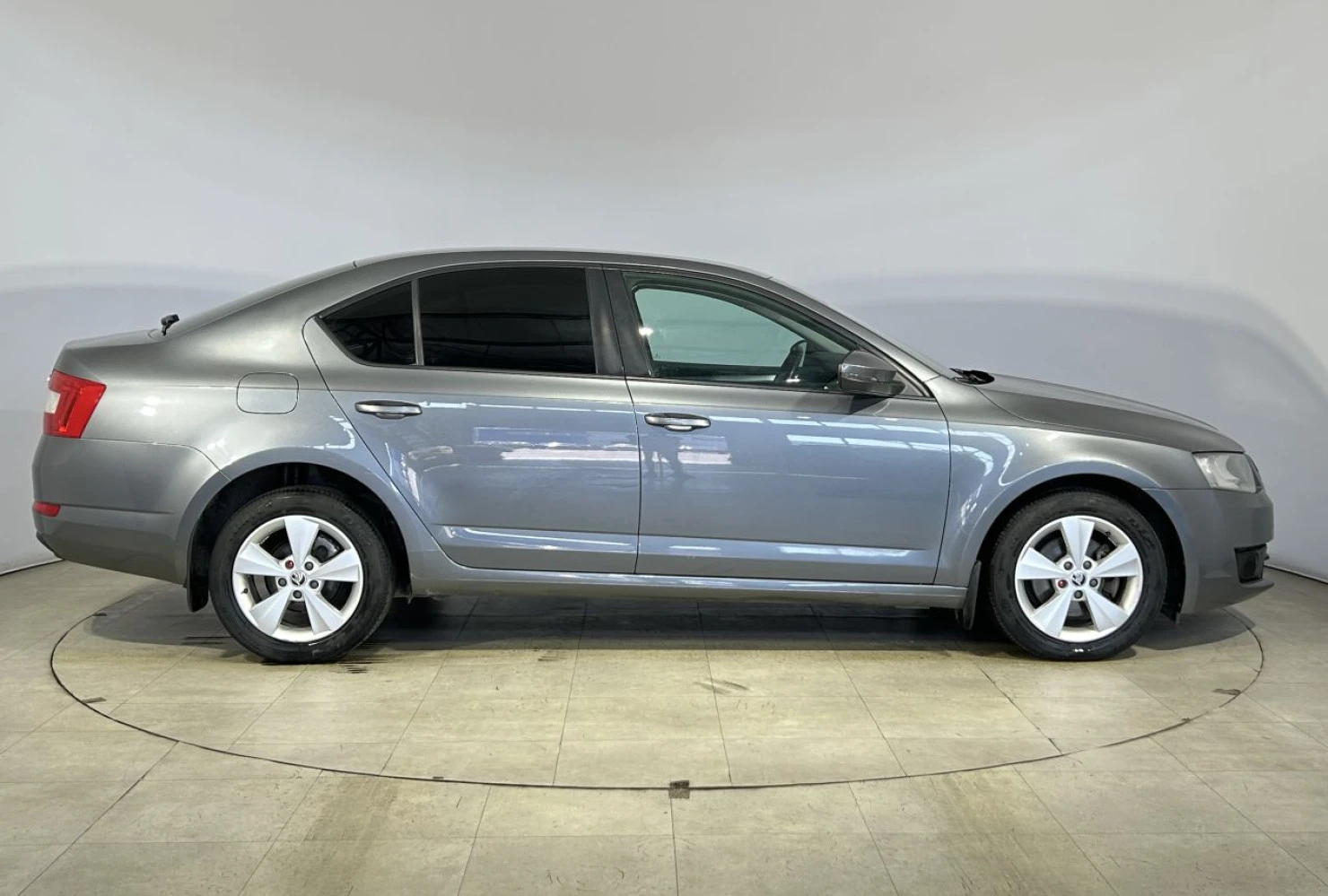 ŠKODA OCTAVIA, 2013