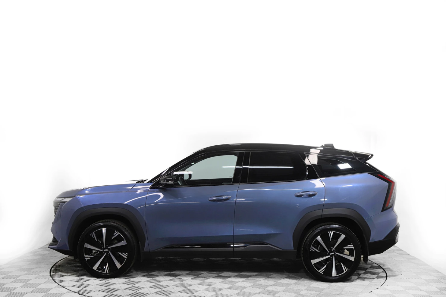 Geely Atlas, 2024