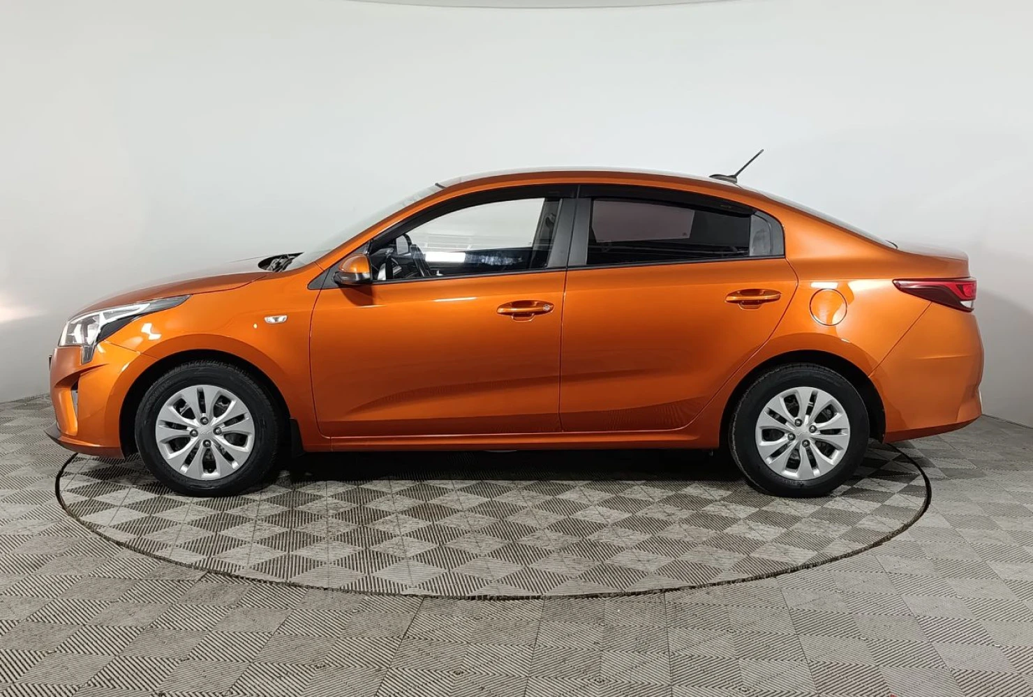 Kia Rio, 2021