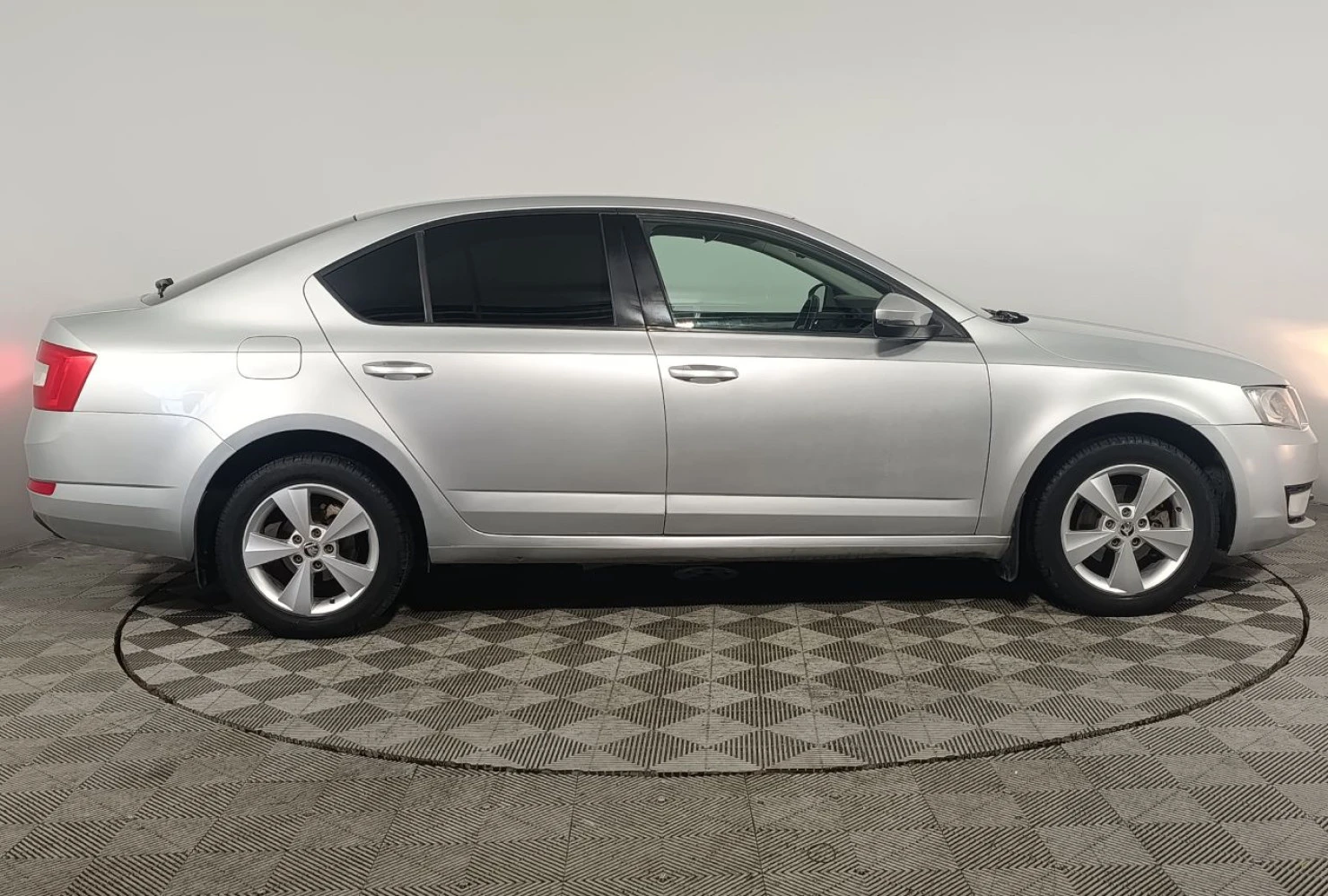 ŠKODA OCTAVIA, 2014