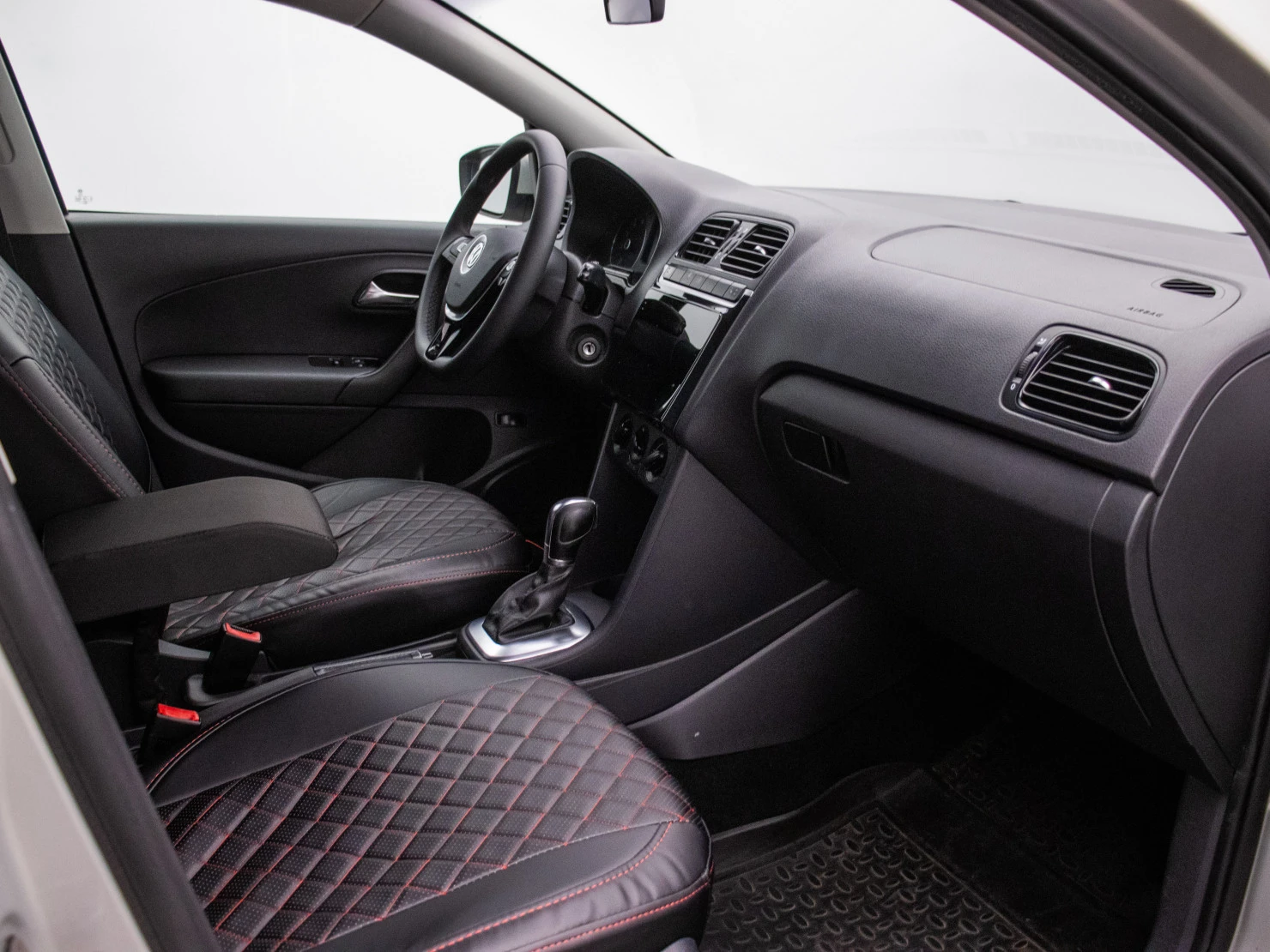Volkswagen Polo, 2013