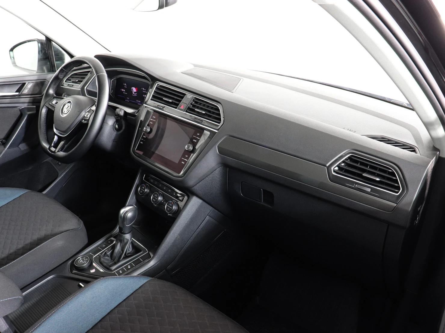 Volkswagen Tiguan, 2019