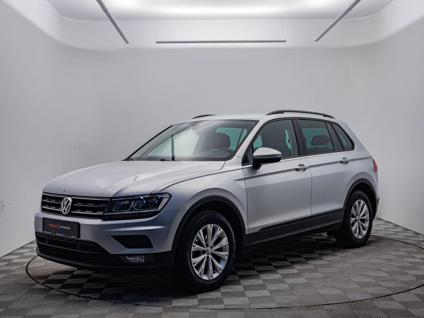 Volkswagen Tiguan, 2019