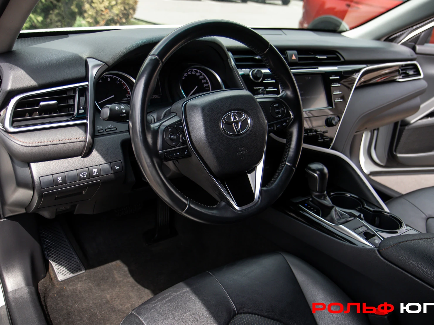 Toyota Camry, 2019