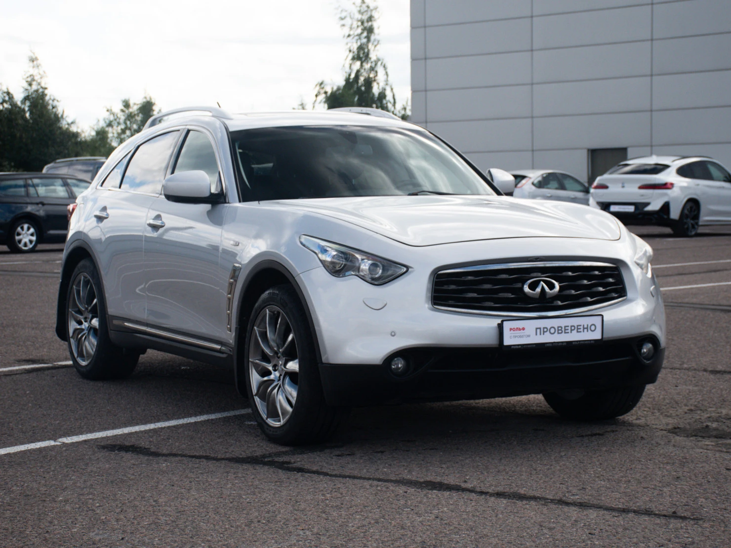 Infiniti FX, 2009