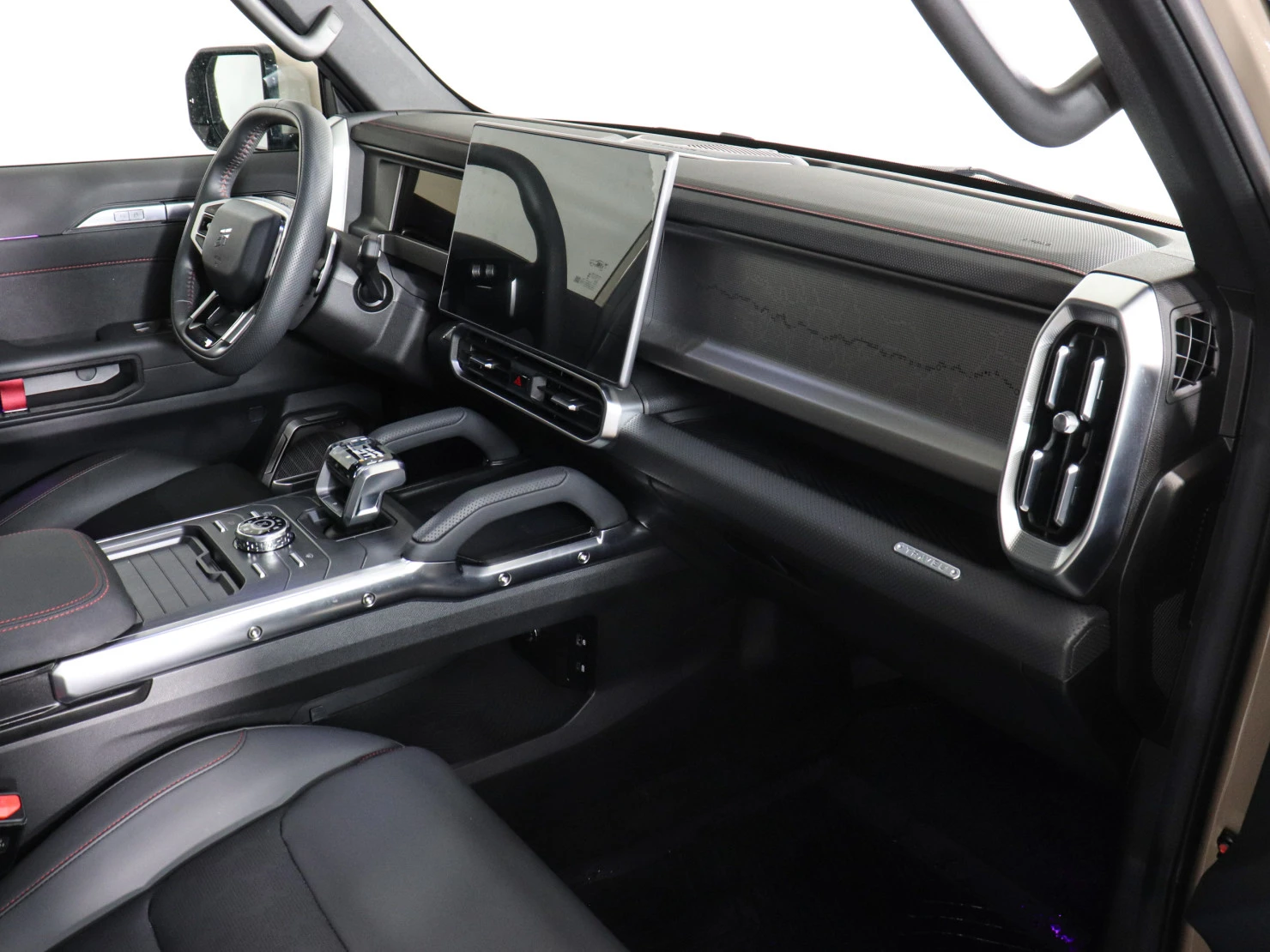 Jetour T2, 2024