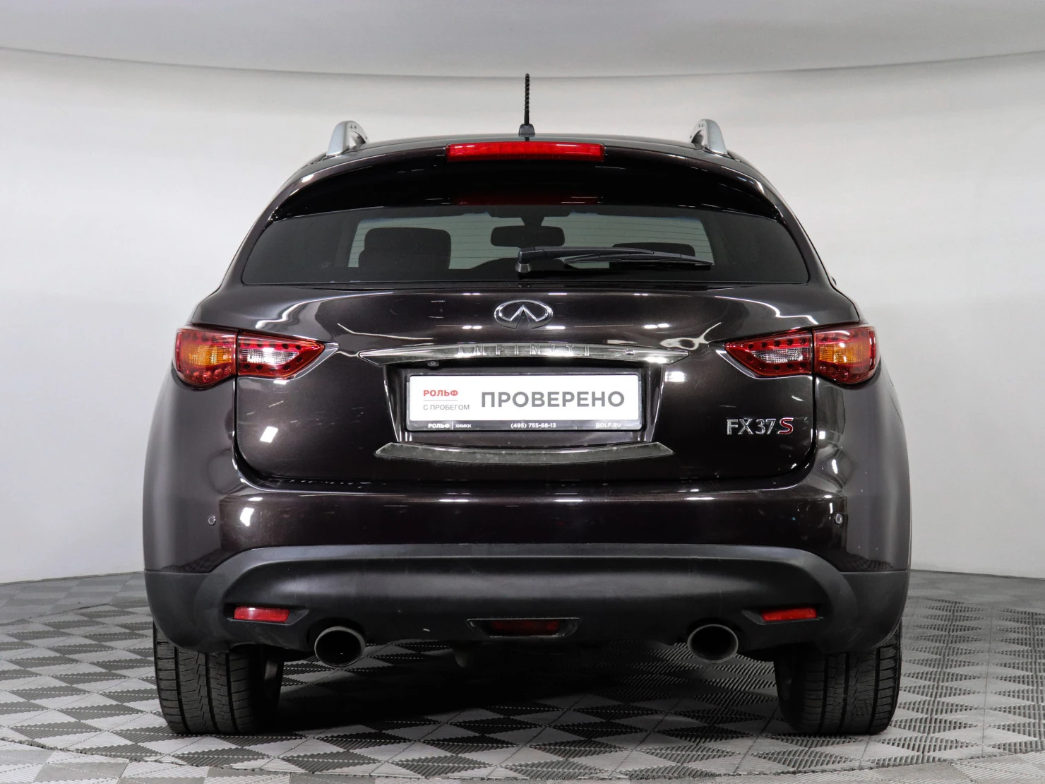 Infiniti FX, 2010