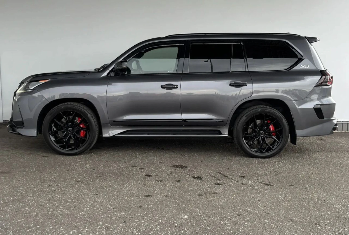 Lexus LX, 2020