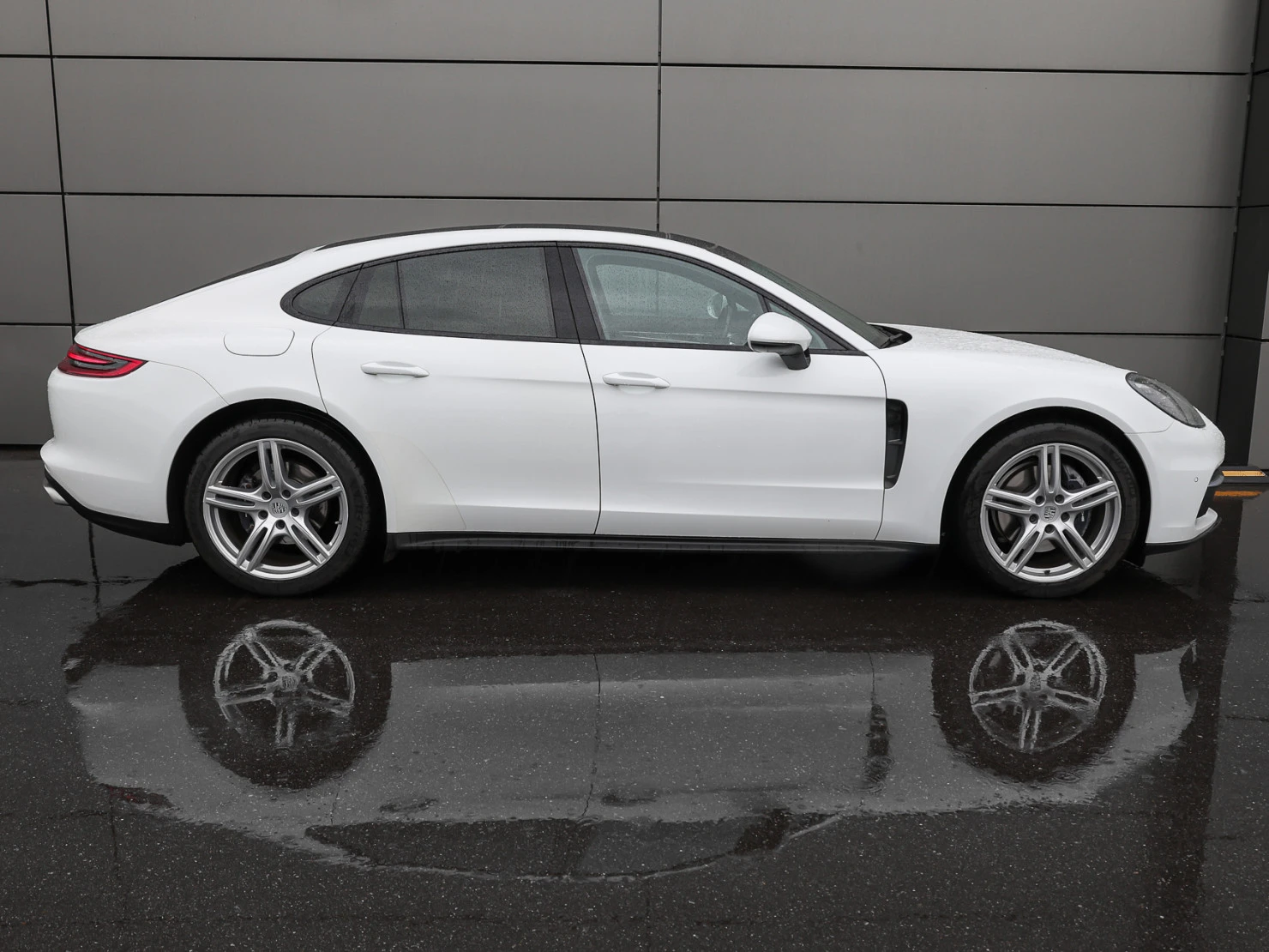 Porsche Panamera, 2017