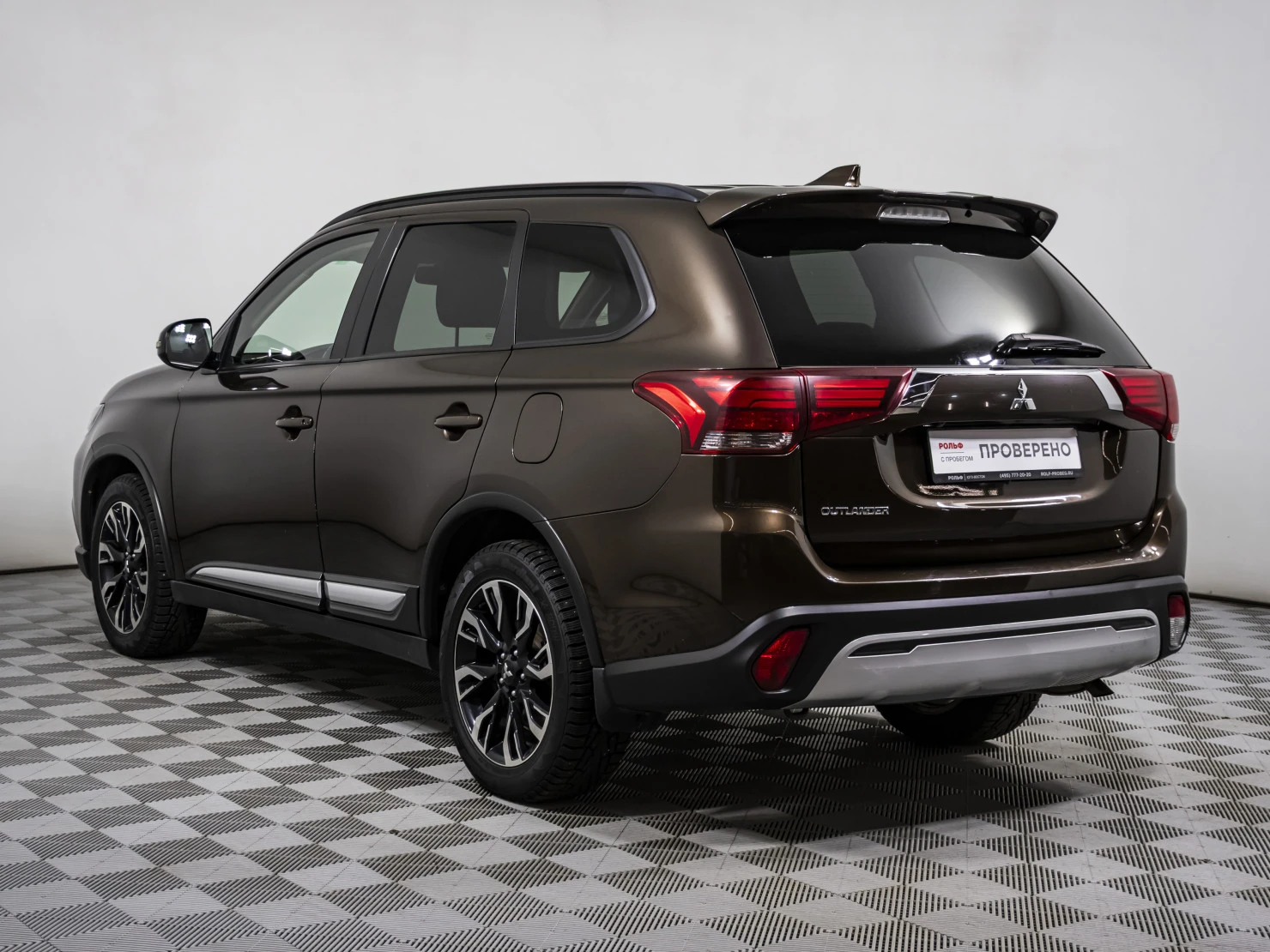 Mitsubishi OUTLANDER, 2021